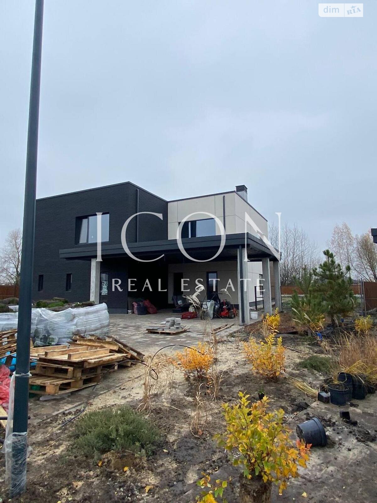 двоповерховий будинок, 275 кв. м, кирпич. Продаж у Крушинці фото 1