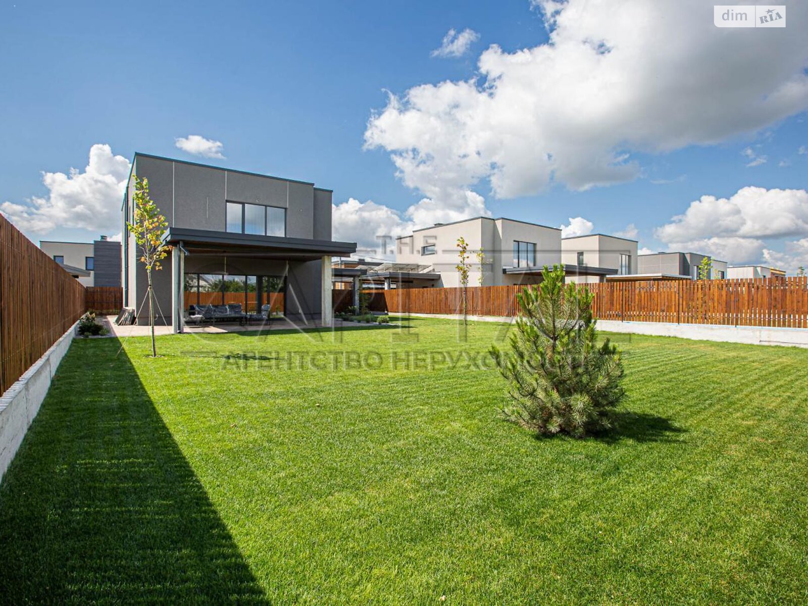 двоповерховий будинок, 192 кв. м, цегла. Продаж у Крушинці фото 1