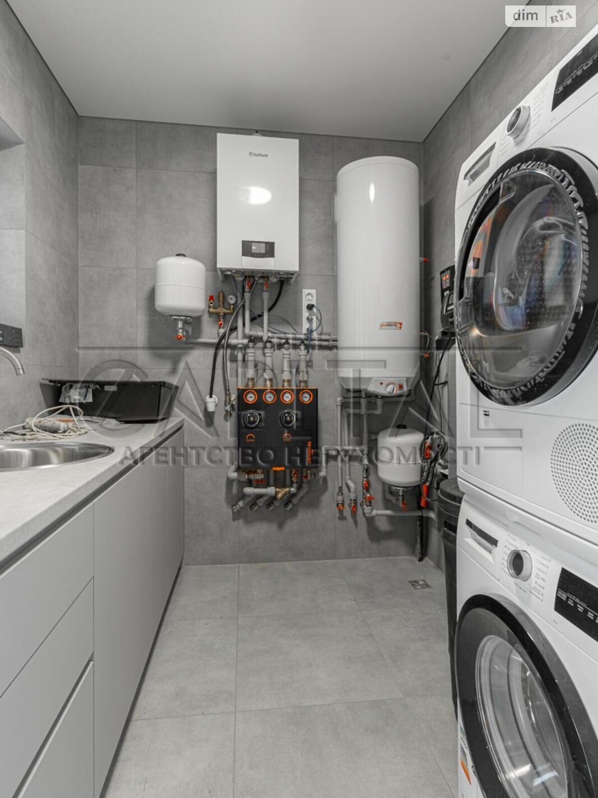 двухэтажный дом, 178 кв. м, кирпич. Продажа в Крушинке фото 1 двухэтажный дом, 178 кв. м, кирпич. Продажа в Крушинке фото 1