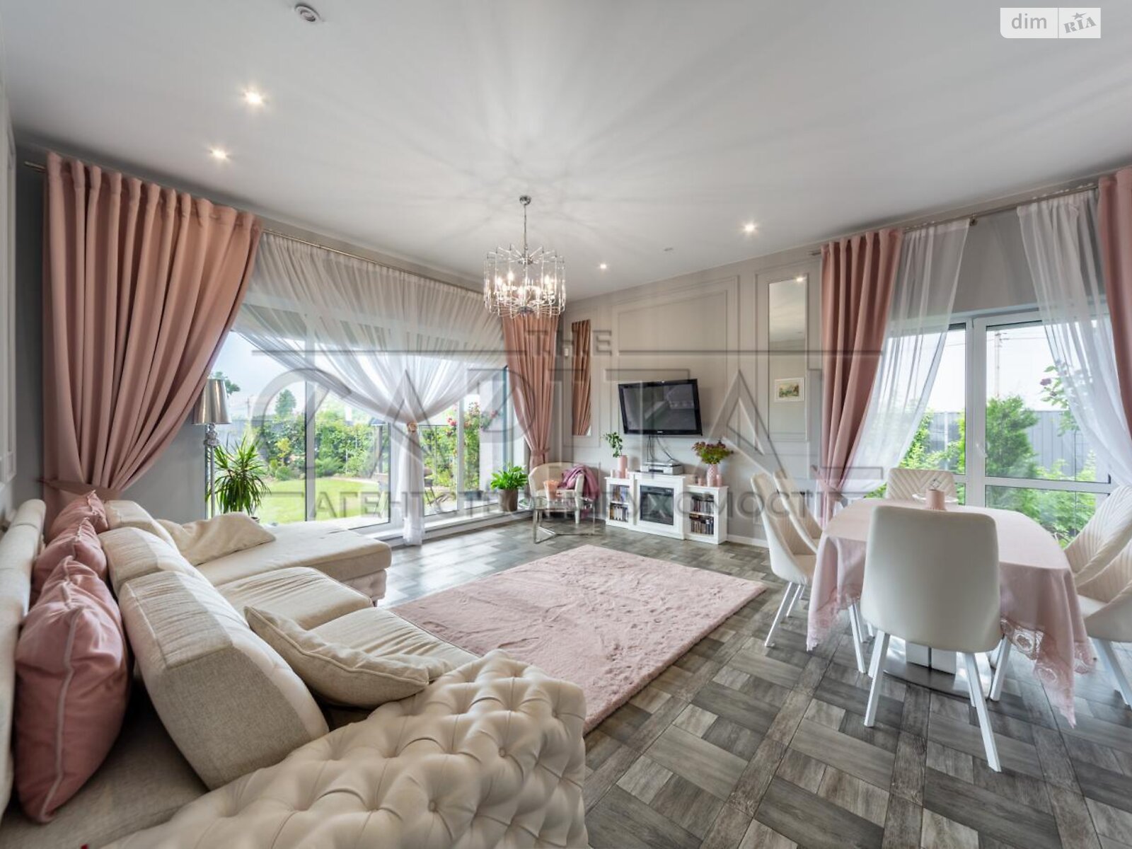 одноэтажный дом, 105 кв. м, кирпич. Продажа в Зеленом Боре фото 1 одноэтажный дом, 105 кв. м, кирпич. Продажа в Зеленом Боре фото 1