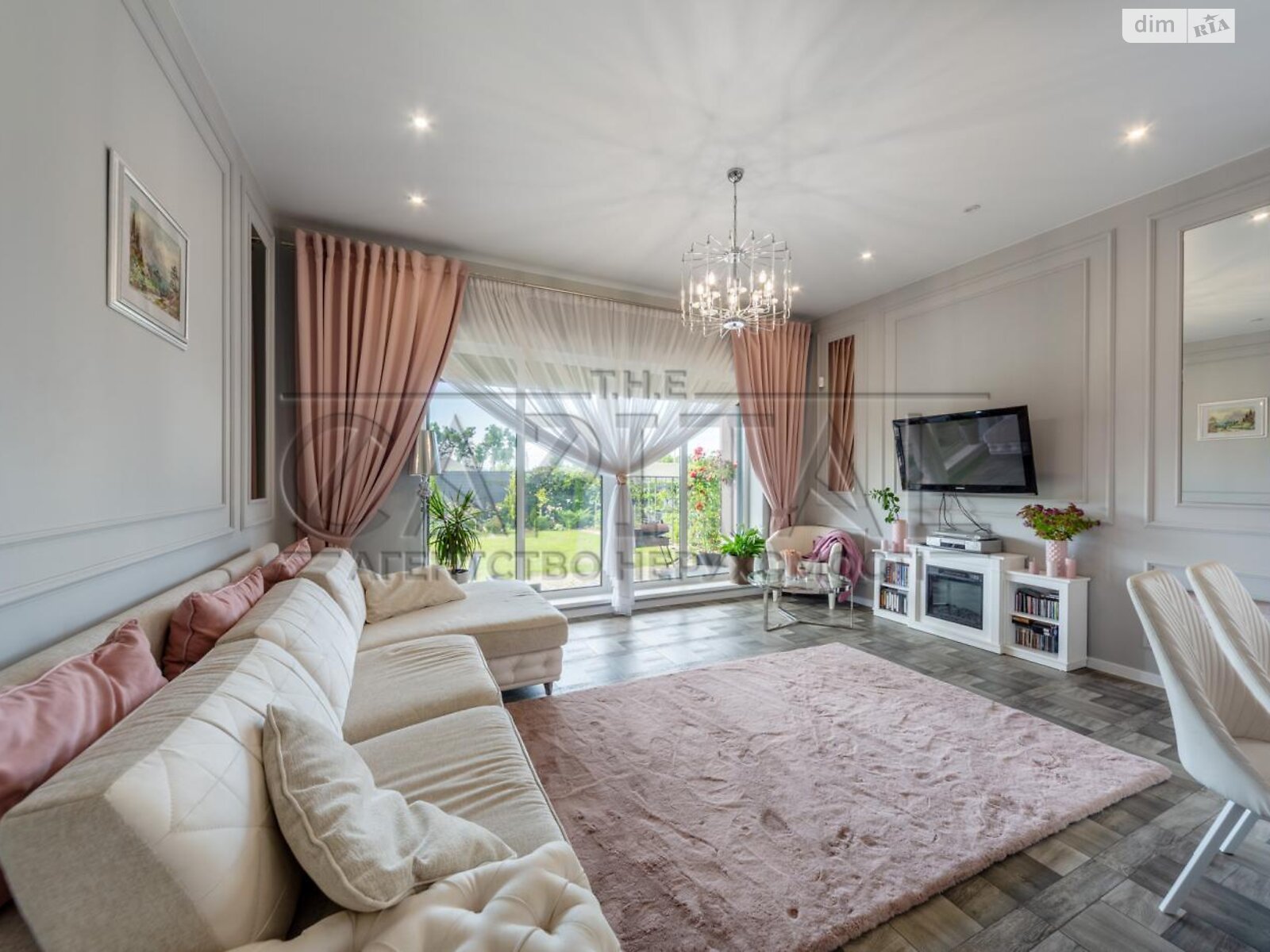 одноэтажный дом, 105 кв. м, кирпич. Продажа в Зеленом Боре фото 1 одноэтажный дом, 105 кв. м, кирпич. Продажа в Зеленом Боре фото 1