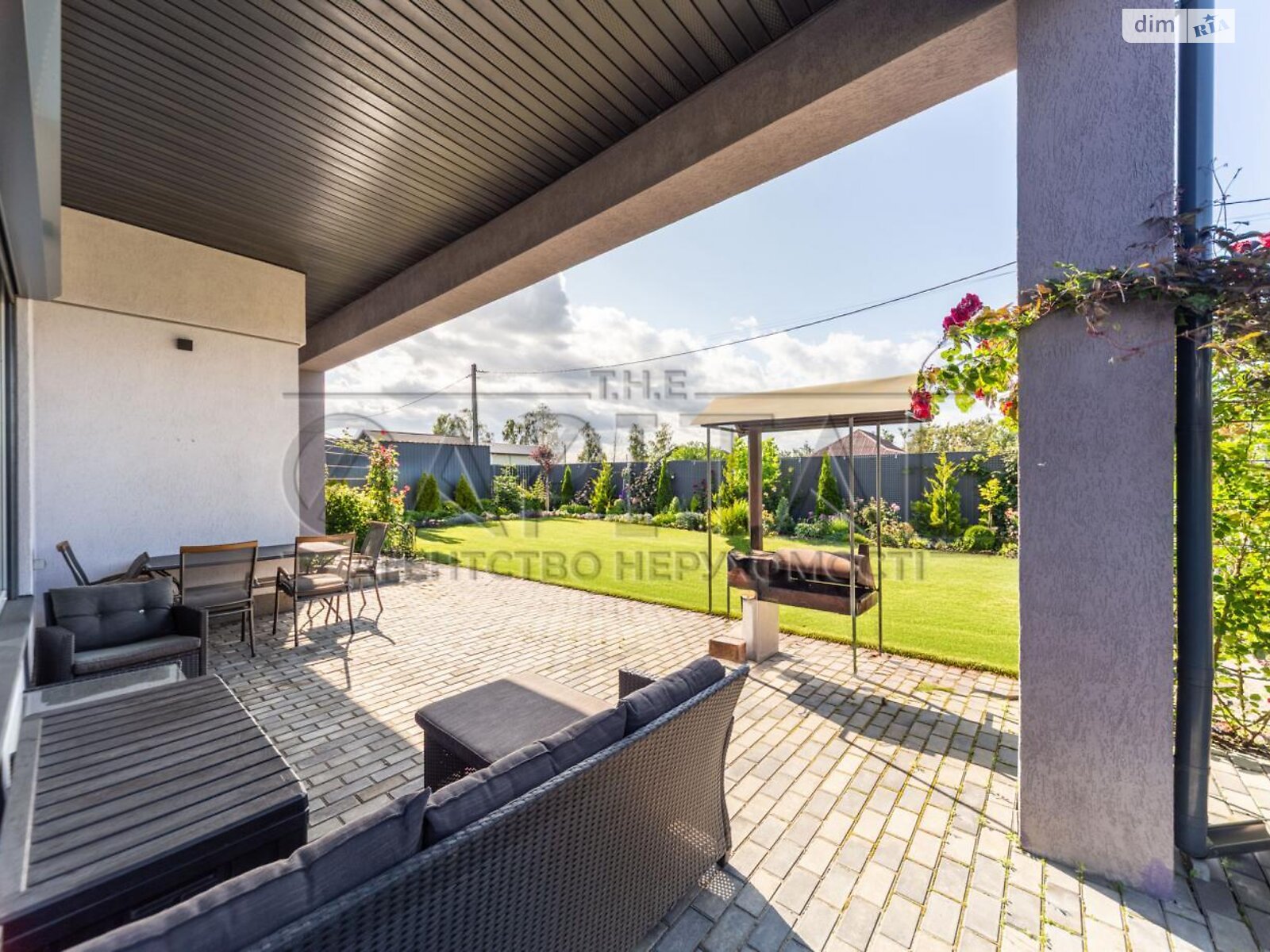 одноэтажный дом, 105 кв. м, кирпич. Продажа в Зеленом Боре фото 1 одноэтажный дом, 105 кв. м, кирпич. Продажа в Зеленом Боре фото 1