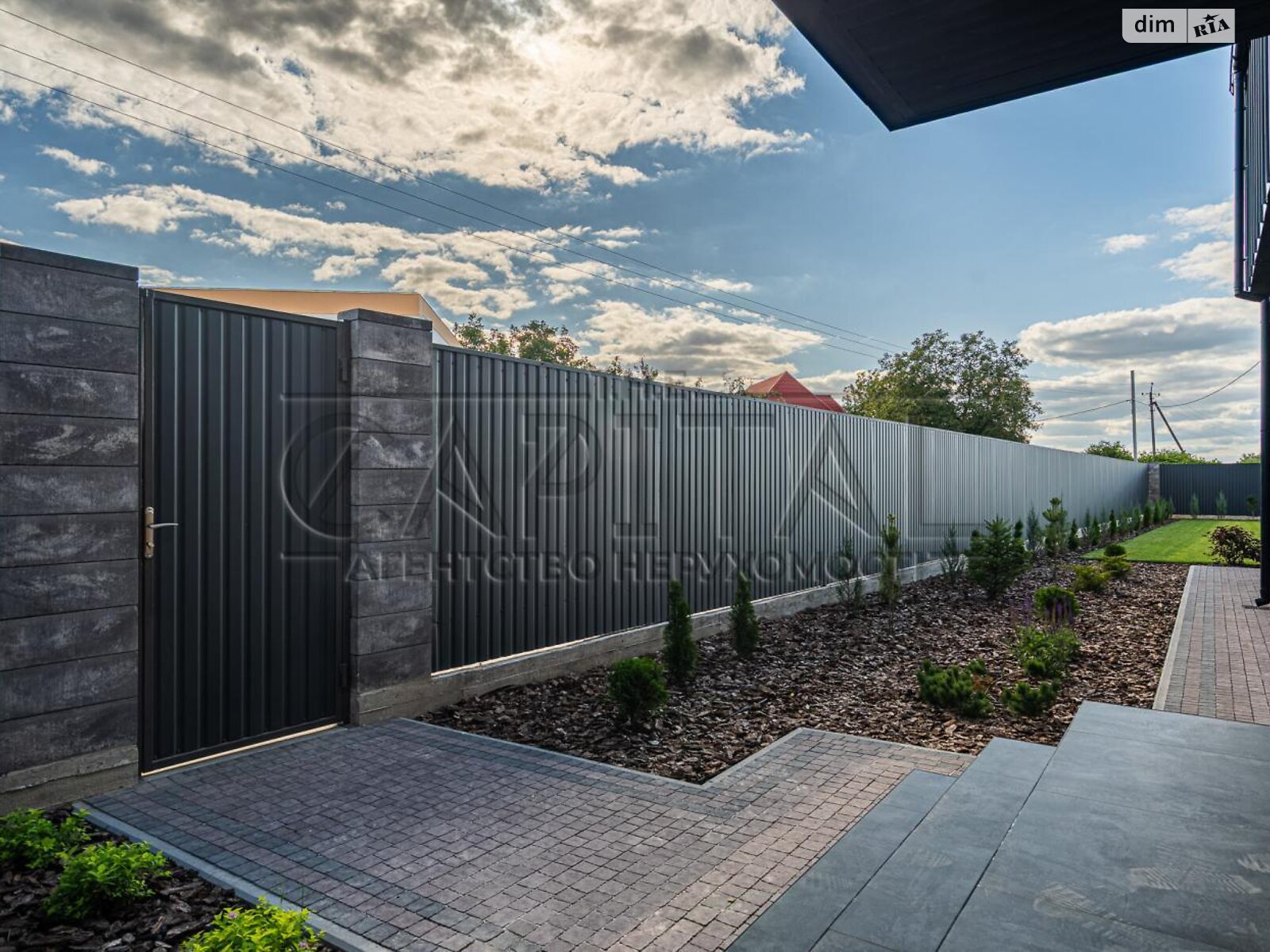 двоповерховий будинок, 175 кв. м, цегла. Продаж у Зеленому Борі фото 1 двоповерховий будинок, 175 кв. м, цегла. Продаж у Зеленому Борі фото 1