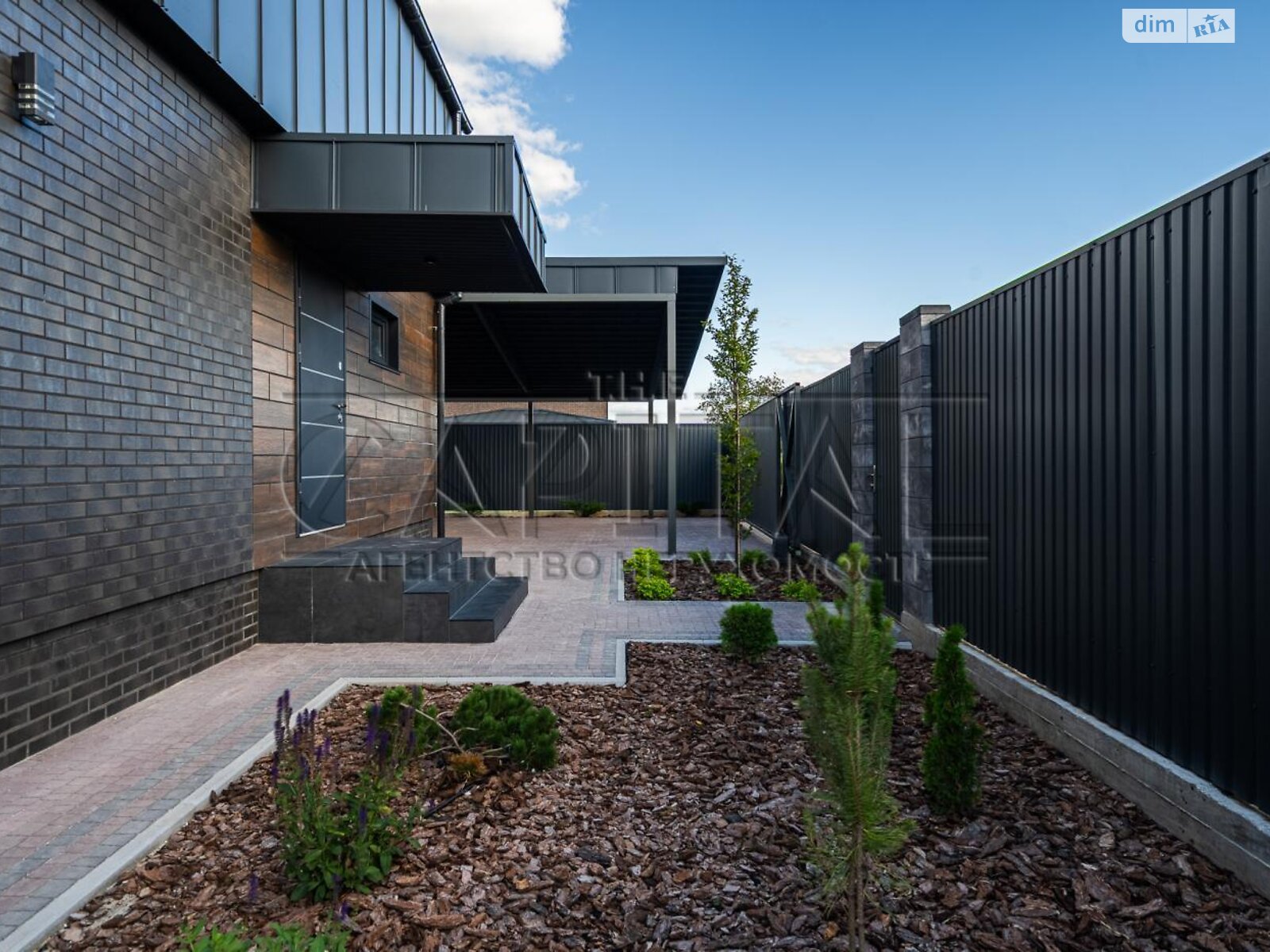 двоповерховий будинок, 175 кв. м, цегла. Продаж у Зеленому Борі фото 1 двоповерховий будинок, 175 кв. м, цегла. Продаж у Зеленому Борі фото 1