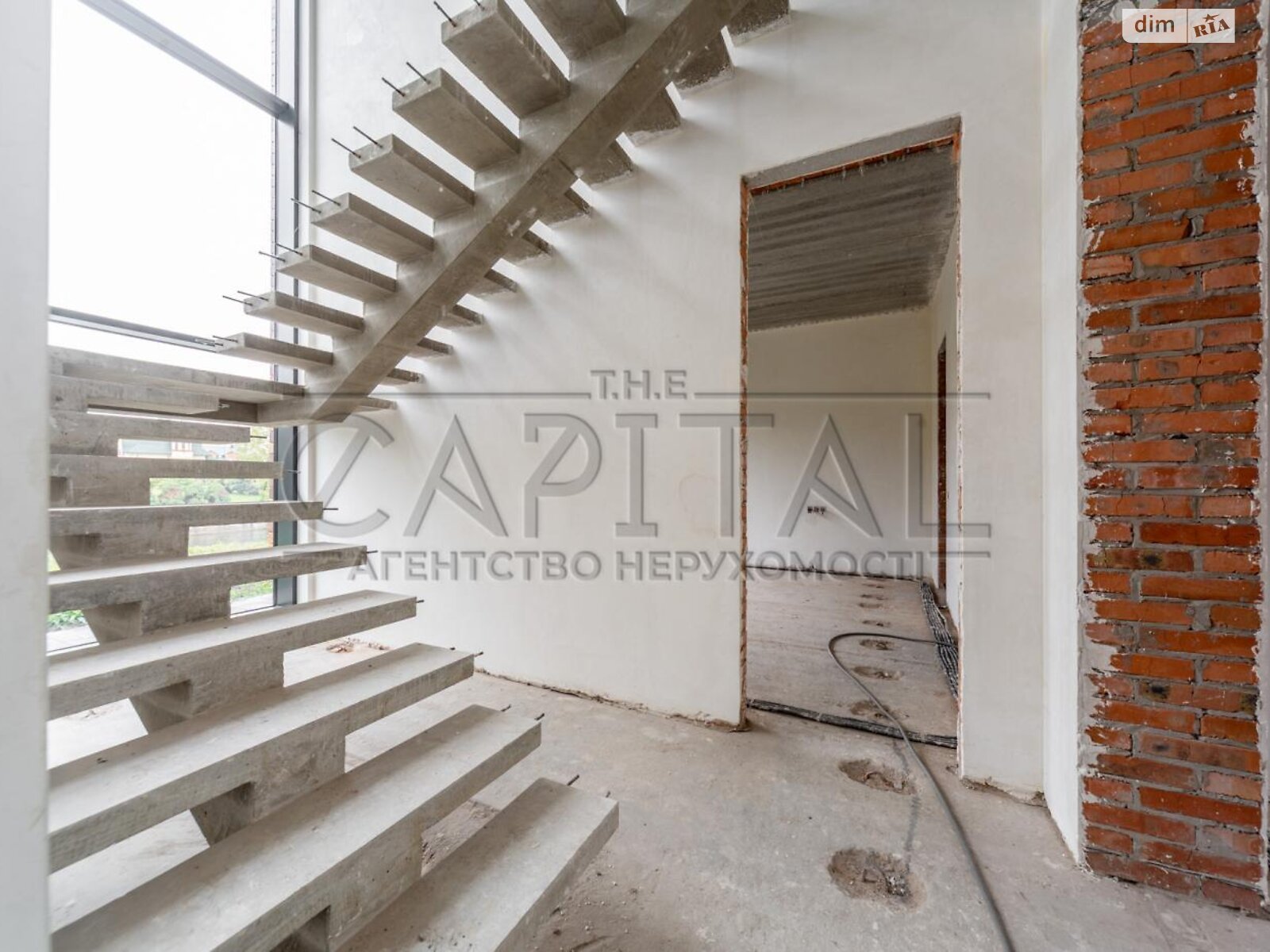 двоповерховий будинок з гаражем, 212 кв. м, кирпич. Продаж у Крушинці фото 1