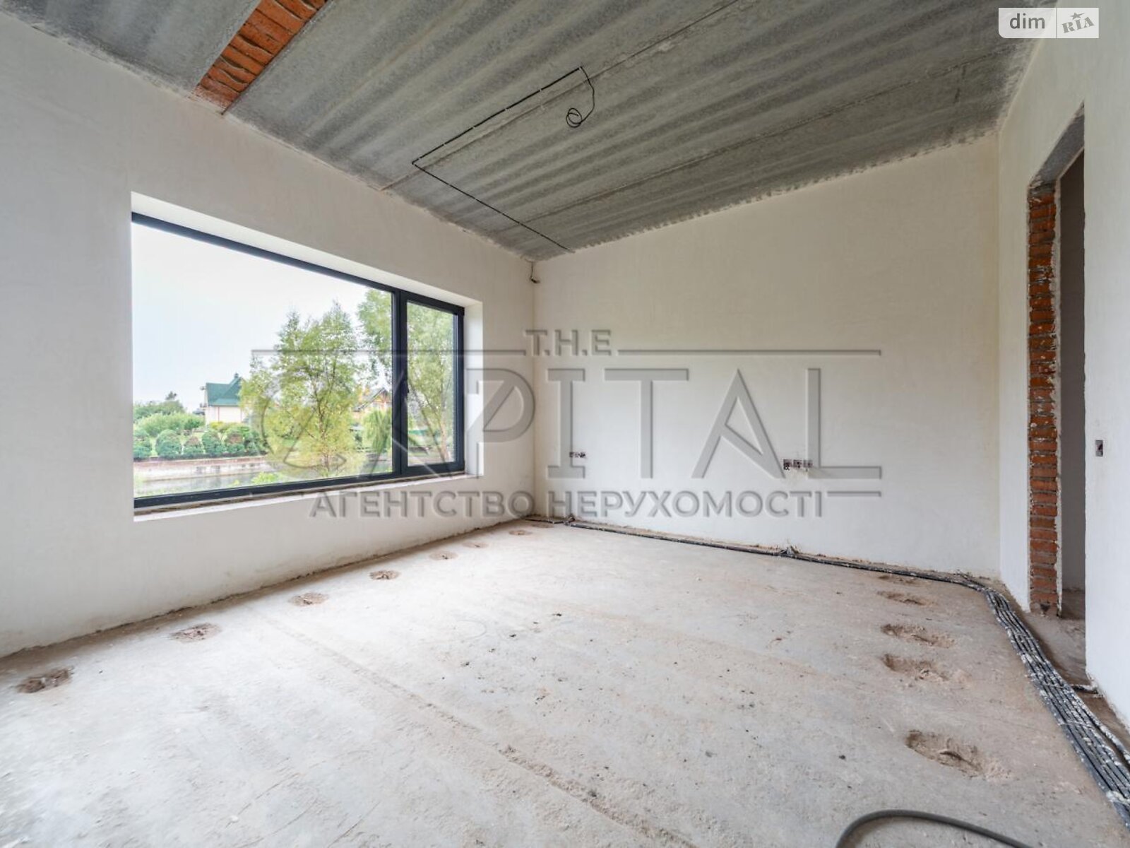 двоповерховий будинок з гаражем, 212 кв. м, кирпич. Продаж у Крушинці фото 1