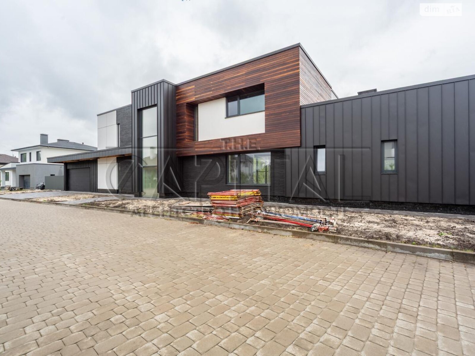 двоповерховий будинок з гаражем, 280 кв. м, кирпич. Продаж у Крушинці фото 1 двоповерховий будинок з гаражем, 280 кв. м, кирпич. Продаж у Крушинці фото 1