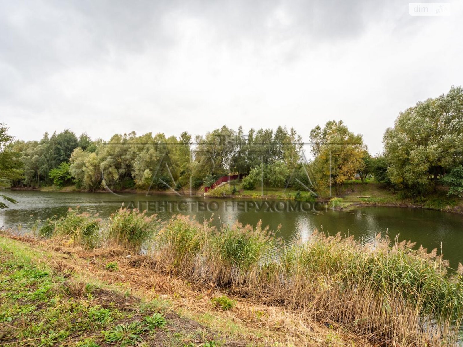 двоповерховий будинок з гаражем, 280 кв. м, кирпич. Продаж у Крушинці фото 1 двоповерховий будинок з гаражем, 280 кв. м, кирпич. Продаж у Крушинці фото 1