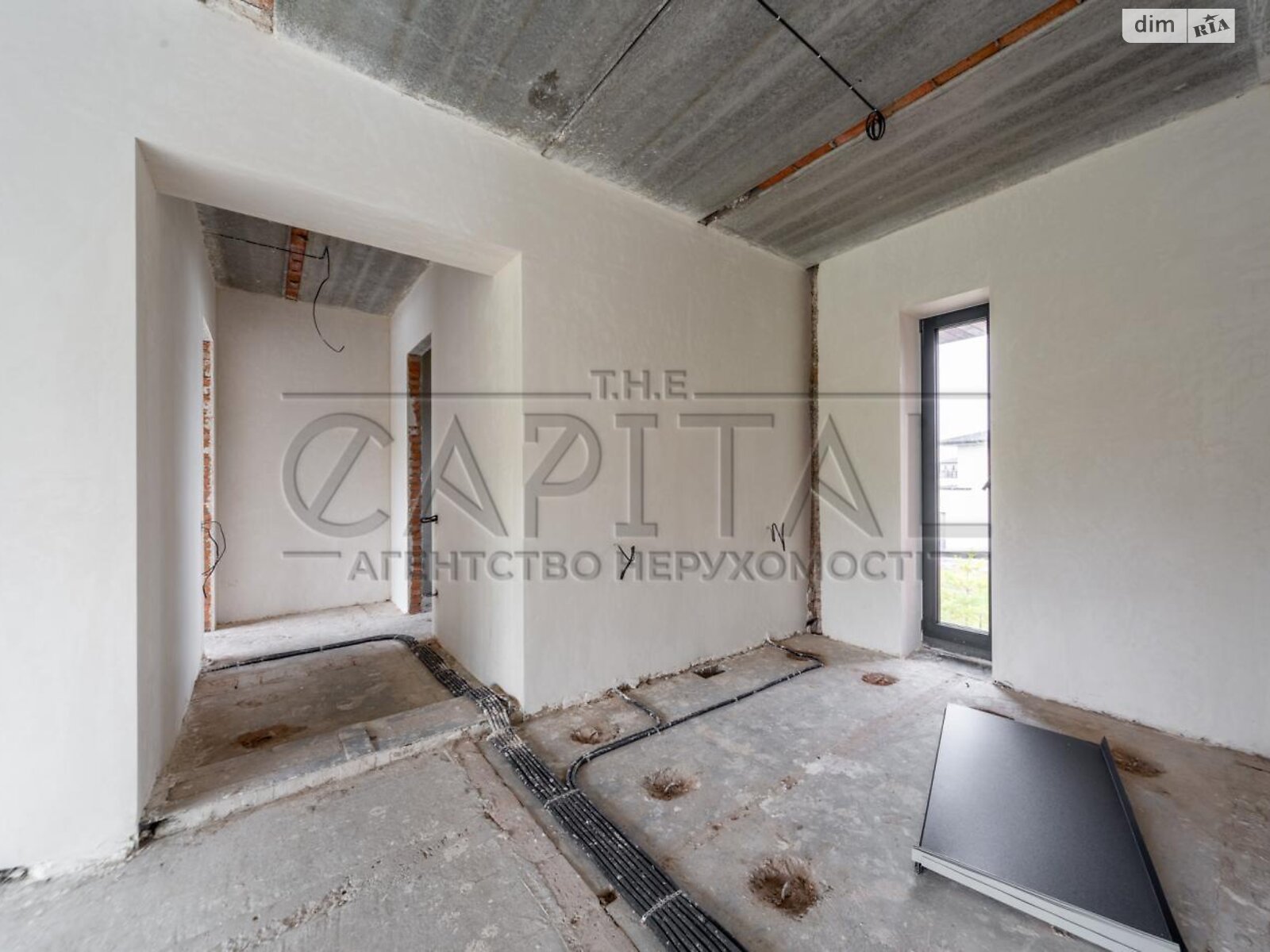 двоповерховий будинок з гаражем, 280 кв. м, кирпич. Продаж у Крушинці фото 1 двоповерховий будинок з гаражем, 280 кв. м, кирпич. Продаж у Крушинці фото 1