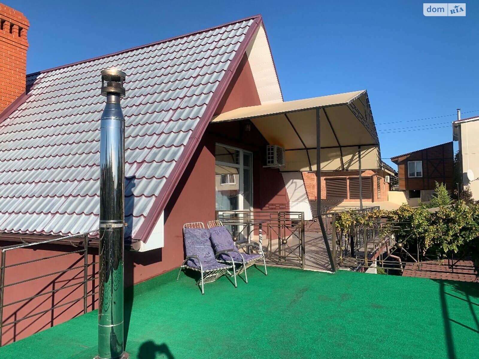 триповерховий будинок з верандою, 600 кв. м, цегла. Продаж у Крижанівка фото 1 триповерховий будинок з верандою, 600 кв. м, цегла. Продаж у Крижанівка фото 1