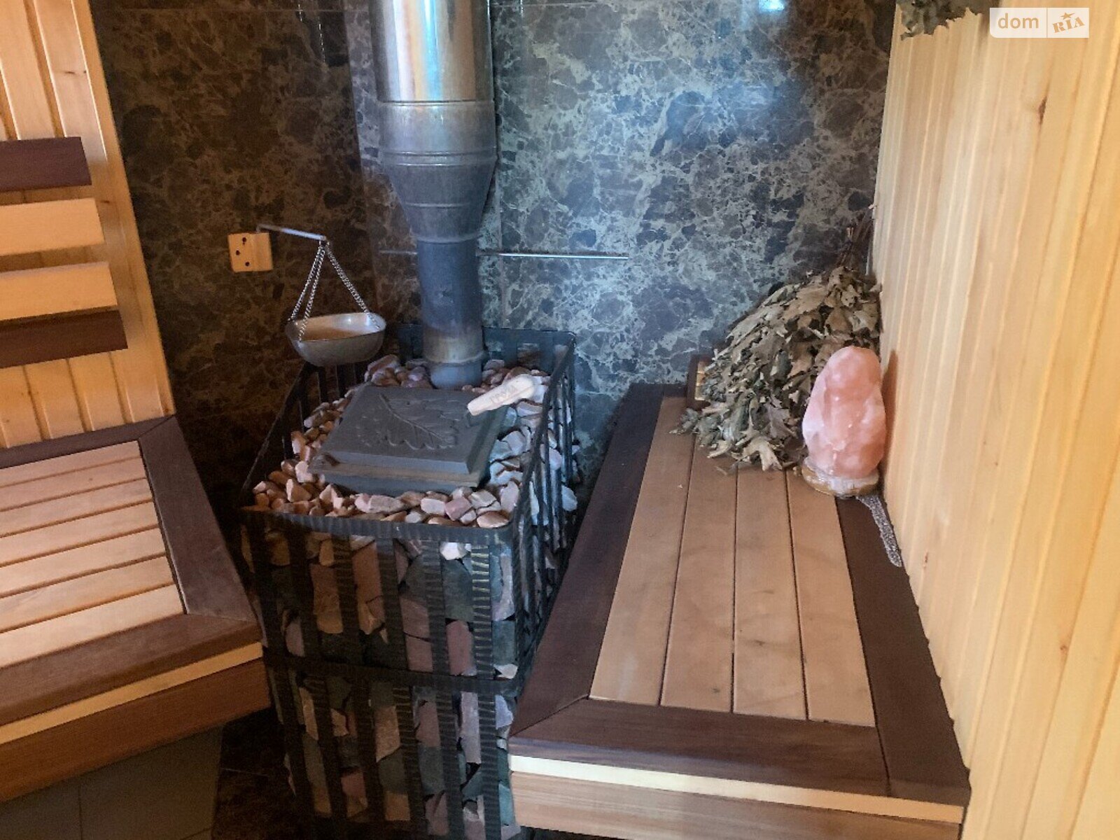триповерховий будинок з верандою, 600 кв. м, цегла. Продаж у Крижанівка фото 1 триповерховий будинок з верандою, 600 кв. м, цегла. Продаж у Крижанівка фото 1
