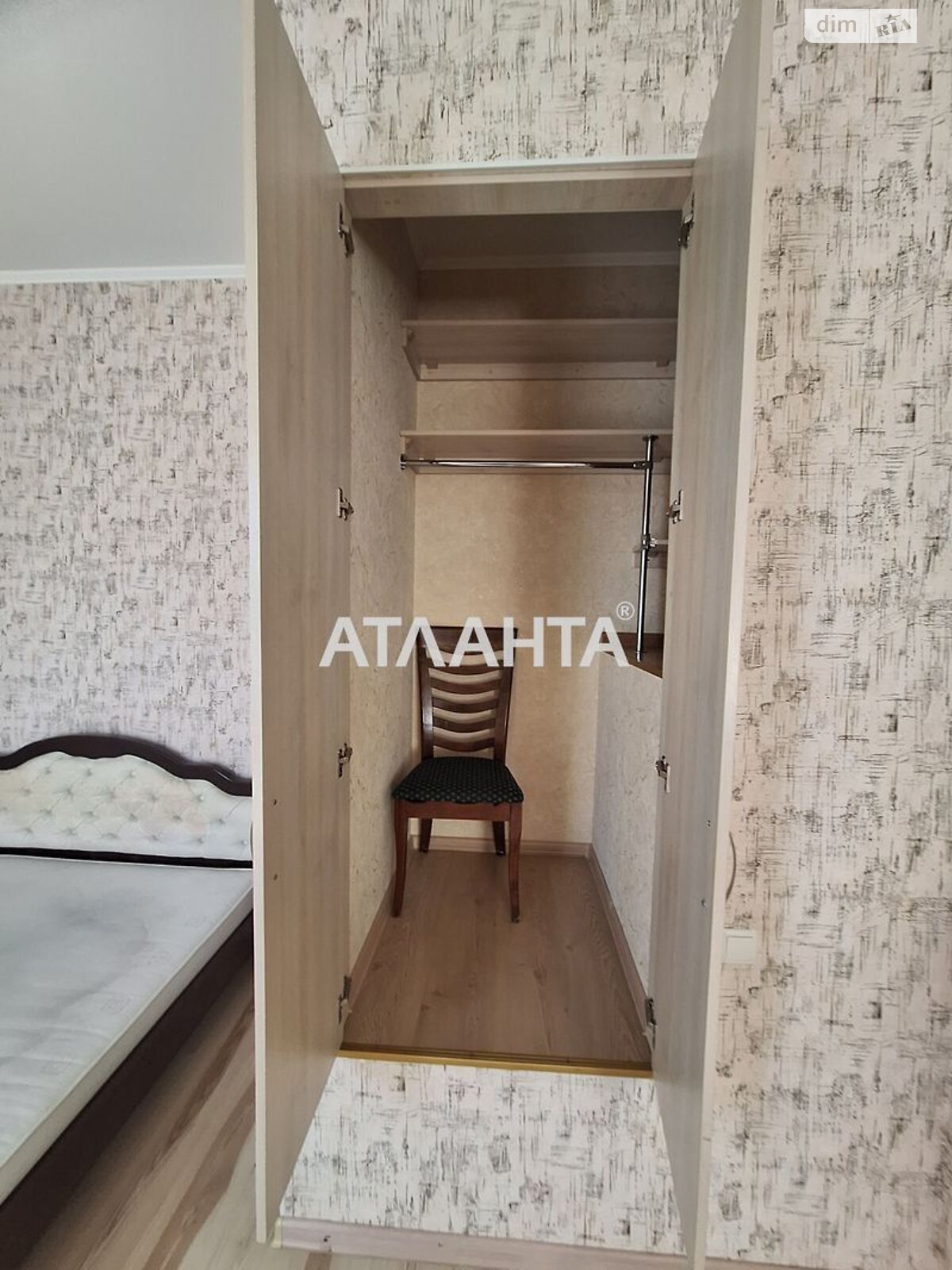 двухэтажный дом беседка, 47 кв. м, газобетон. Продажа в Крыжановке фото 1