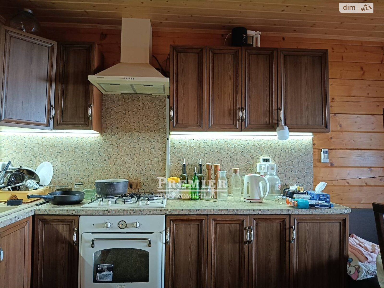 двоповерховий будинок з меблями, 109.4 кв. м, цегла. Продаж у Кріжанівці фото 1 двоповерховий будинок з меблями, 109.4 кв. м, цегла. Продаж у Кріжанівці фото 1