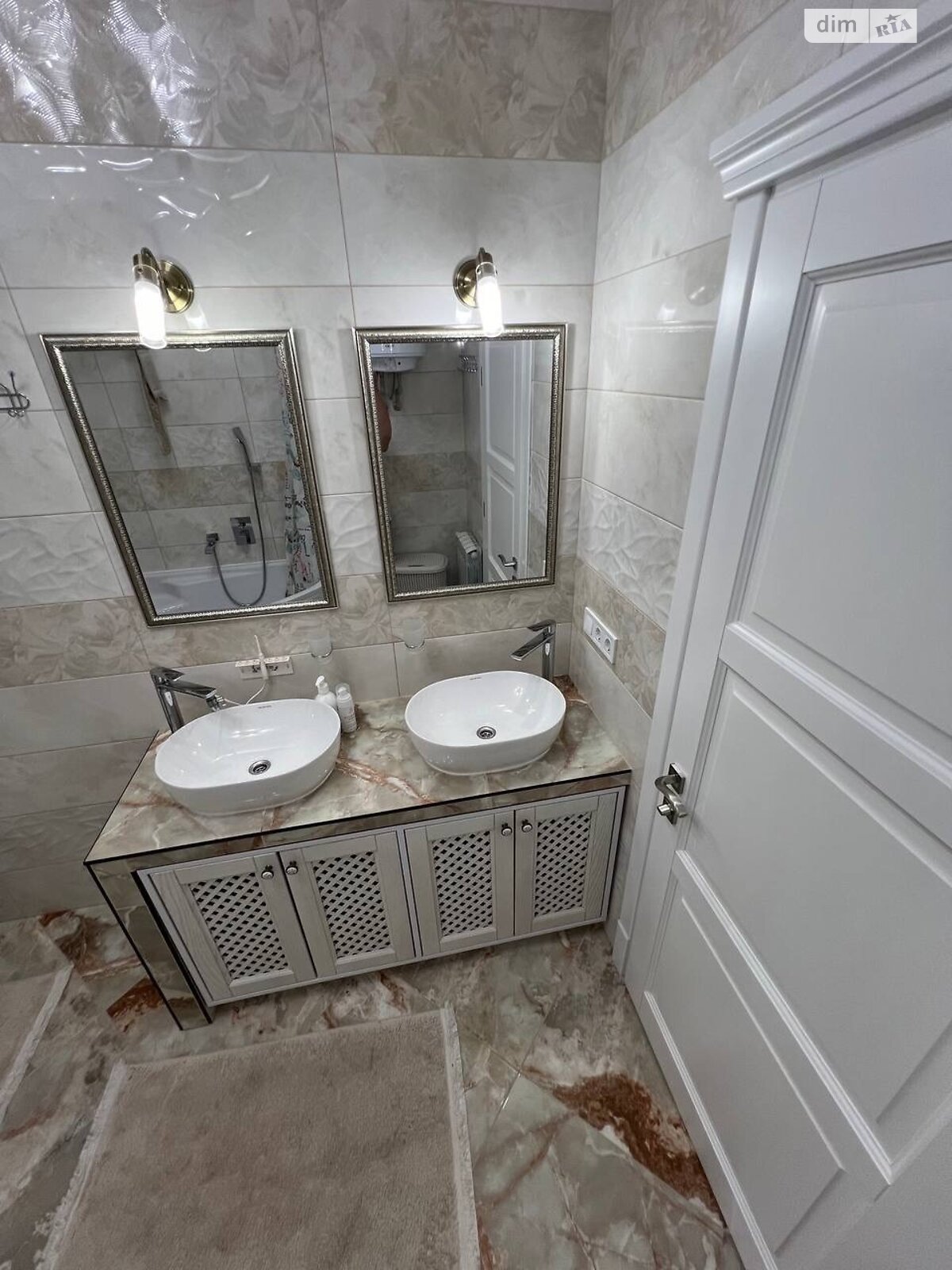 двоповерховий будинок з ремонтом, 150 кв. м, цегла. Продаж в Кріжанівці фото 1