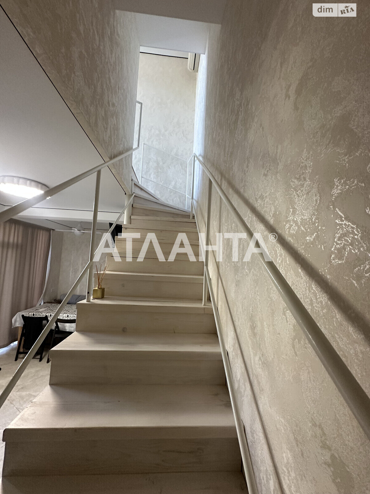 двухэтажный дом беседка, 30 кв. м, метал. Продажа в Крыжановка фото 1 двухэтажный дом беседка, 30 кв. м, метал. Продажа в Крыжановка фото 1