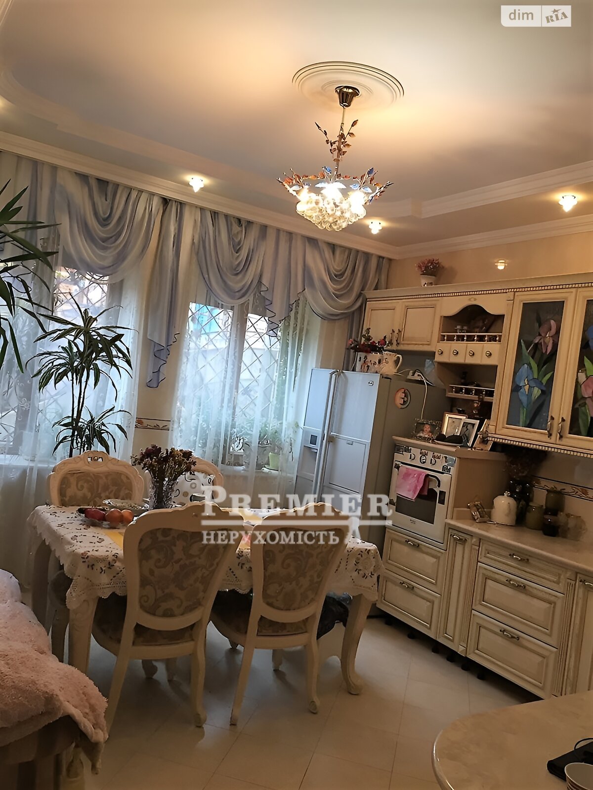 двоповерховий будинок з балконом, 200 кв. м, цегла. Продаж у Крижанівка фото 1 двоповерховий будинок з балконом, 200 кв. м, цегла. Продаж у Крижанівка фото 1