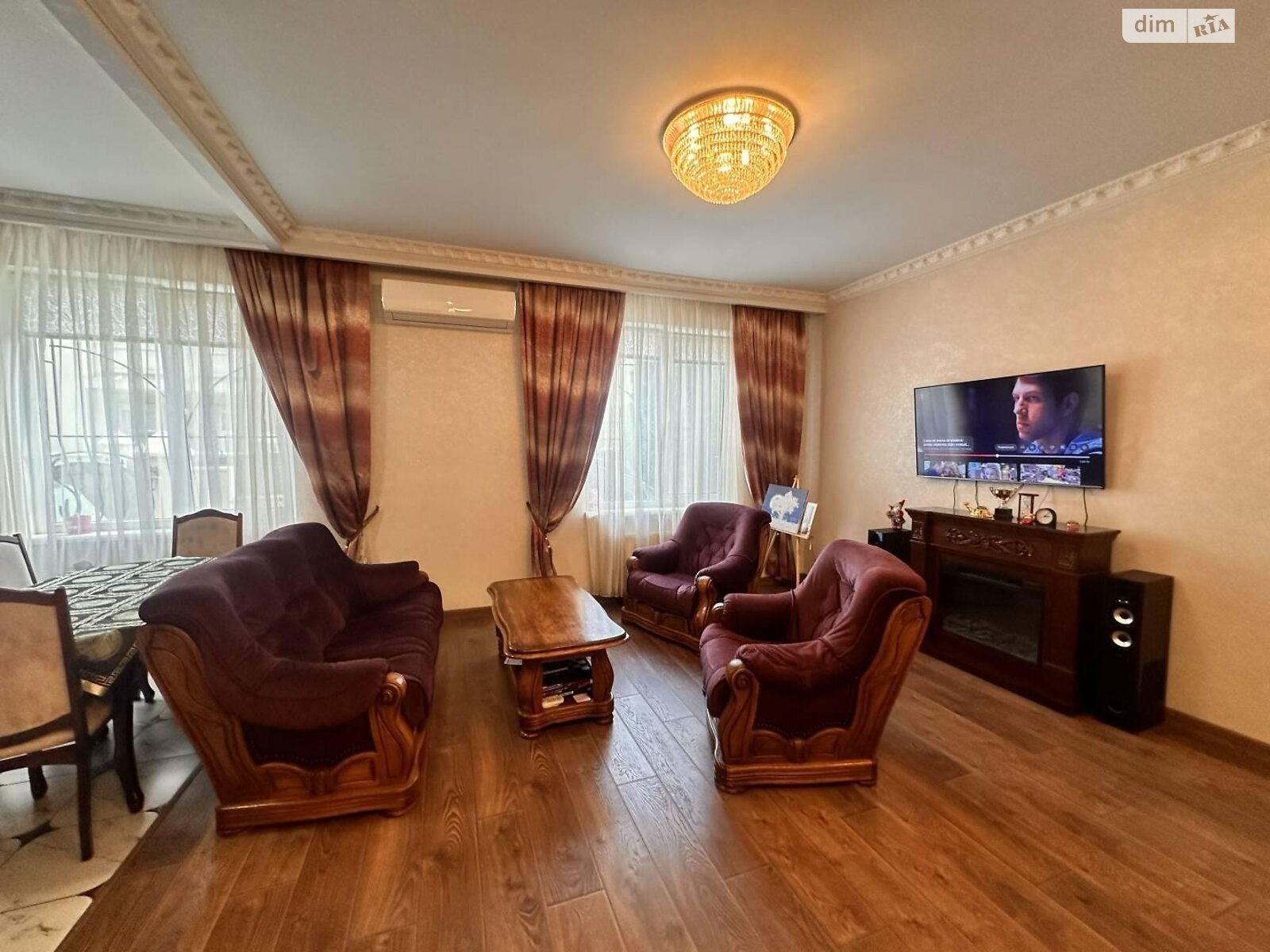трехэтажный дом, 135.2 кв. м, ракушечник (ракушняк). Продажа в Крыжановка фото 1 трехэтажный дом, 135.2 кв. м, ракушечник (ракушняк). Продажа в Крыжановка фото 1