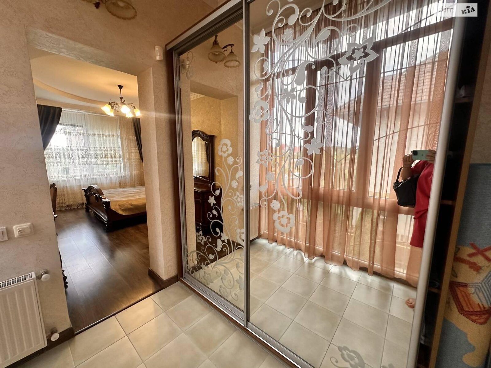 трехэтажный дом, 135.2 кв. м, ракушечник (ракушняк). Продажа в Крыжановка фото 1 трехэтажный дом, 135.2 кв. м, ракушечник (ракушняк). Продажа в Крыжановка фото 1