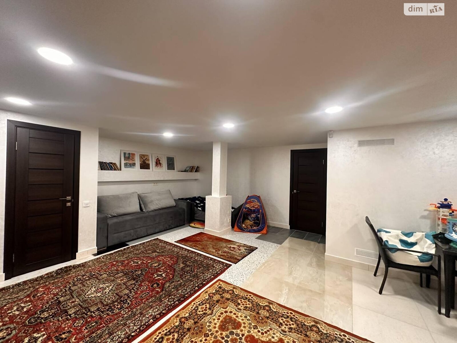 трехэтажный дом, 135.2 кв. м, ракушечник (ракушняк). Продажа в Крыжановка фото 1 трехэтажный дом, 135.2 кв. м, ракушечник (ракушняк). Продажа в Крыжановка фото 1