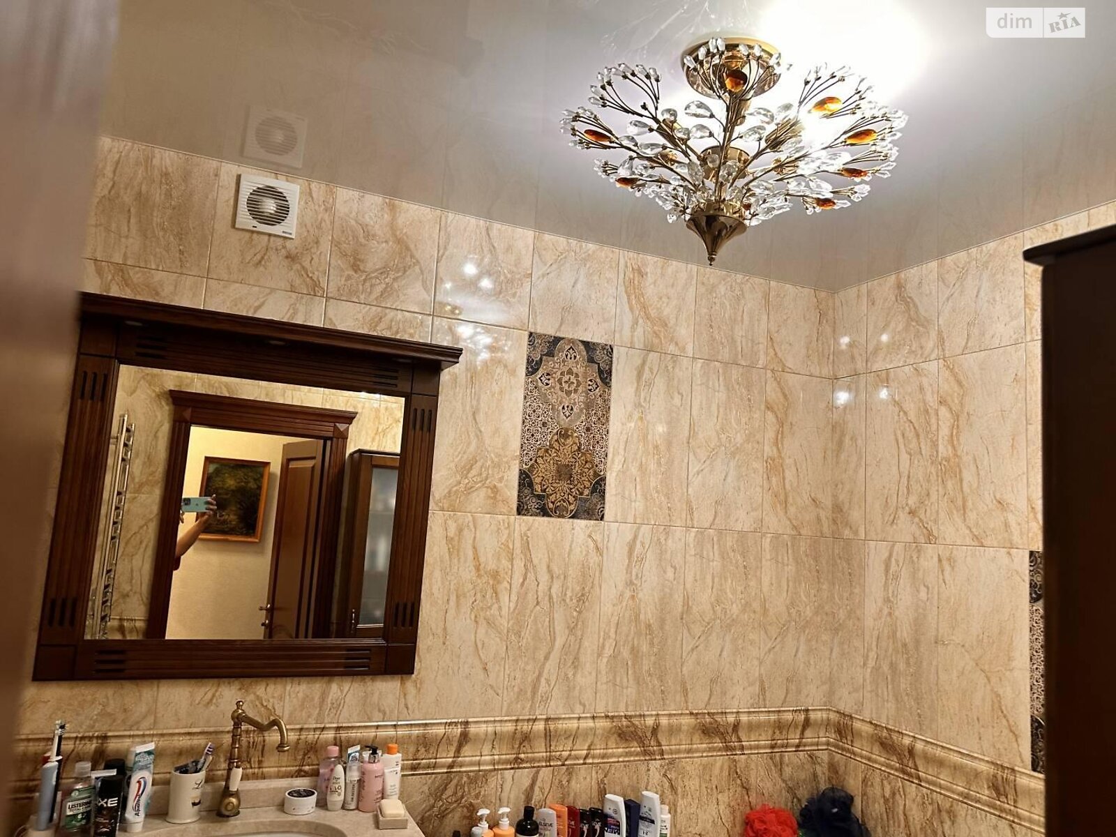 трехэтажный дом, 135.2 кв. м, ракушечник (ракушняк). Продажа в Крыжановка фото 1 трехэтажный дом, 135.2 кв. м, ракушечник (ракушняк). Продажа в Крыжановка фото 1