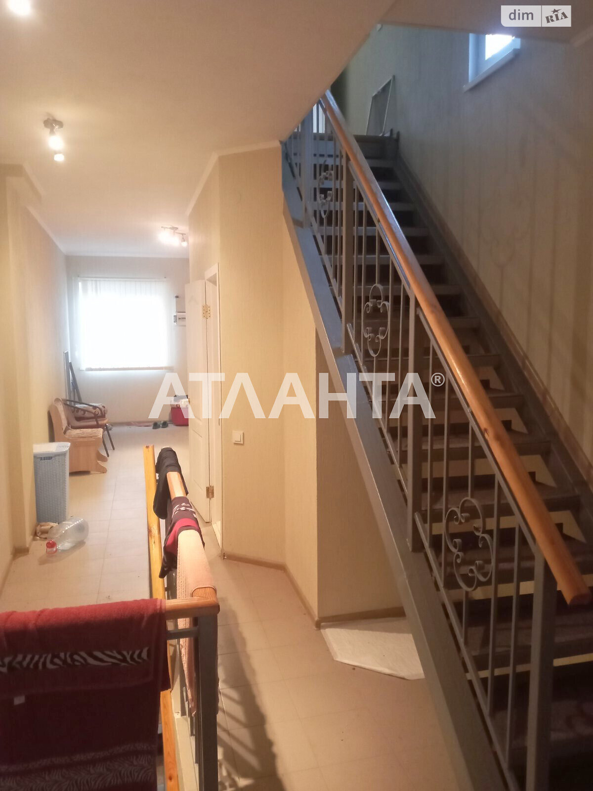 трехэтажный дом беседка, 165 кв. м, дерево и кирпич. Продажа в Крыжановка фото 1 трехэтажный дом беседка, 165 кв. м, дерево и кирпич. Продажа в Крыжановка фото 1