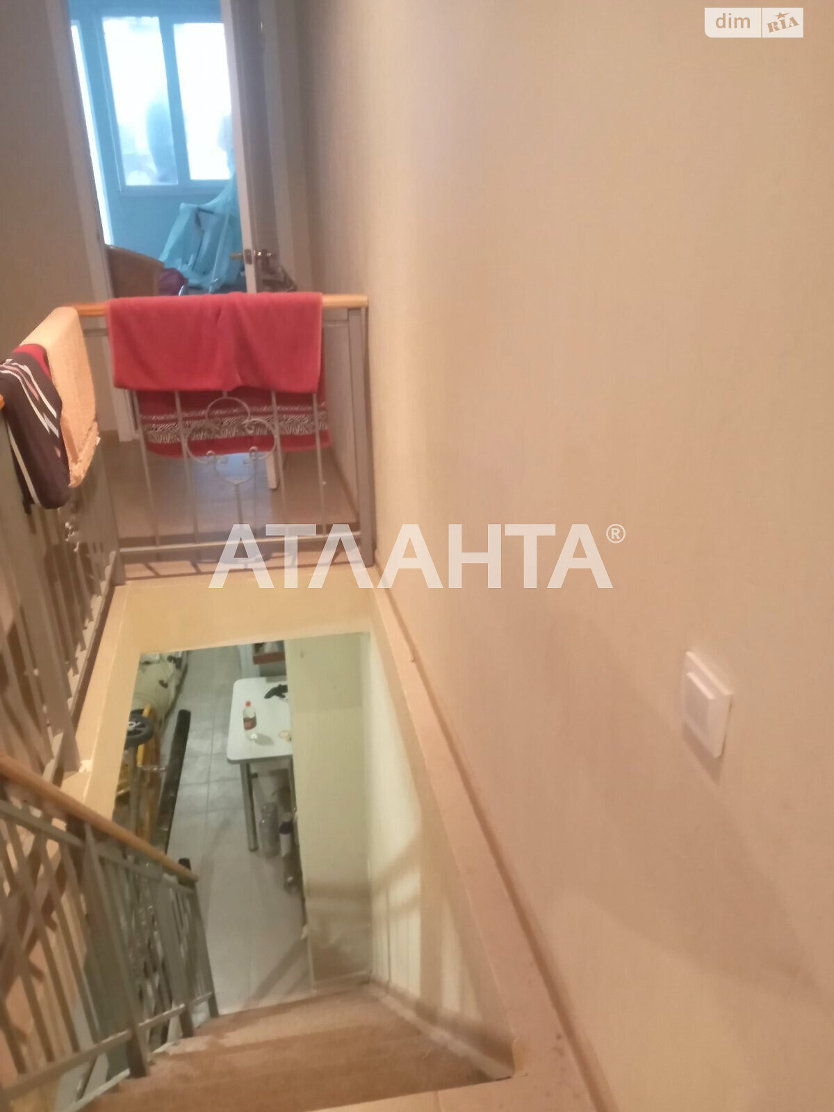 трехэтажный дом беседка, 165 кв. м, дерево и кирпич. Продажа в Крыжановка фото 1 трехэтажный дом беседка, 165 кв. м, дерево и кирпич. Продажа в Крыжановка фото 1