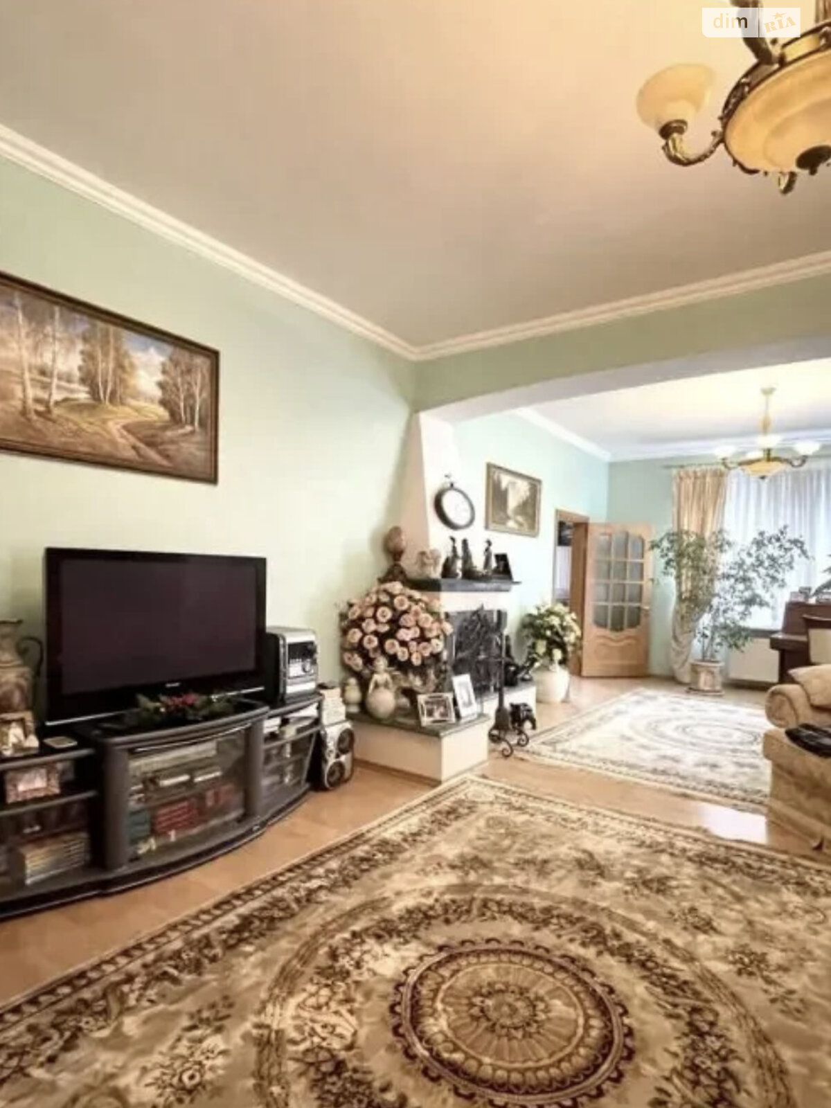 четырехэтажный дом с верандой, 450 кв. м, кирпич. Продажа в Крыжановка фото 1