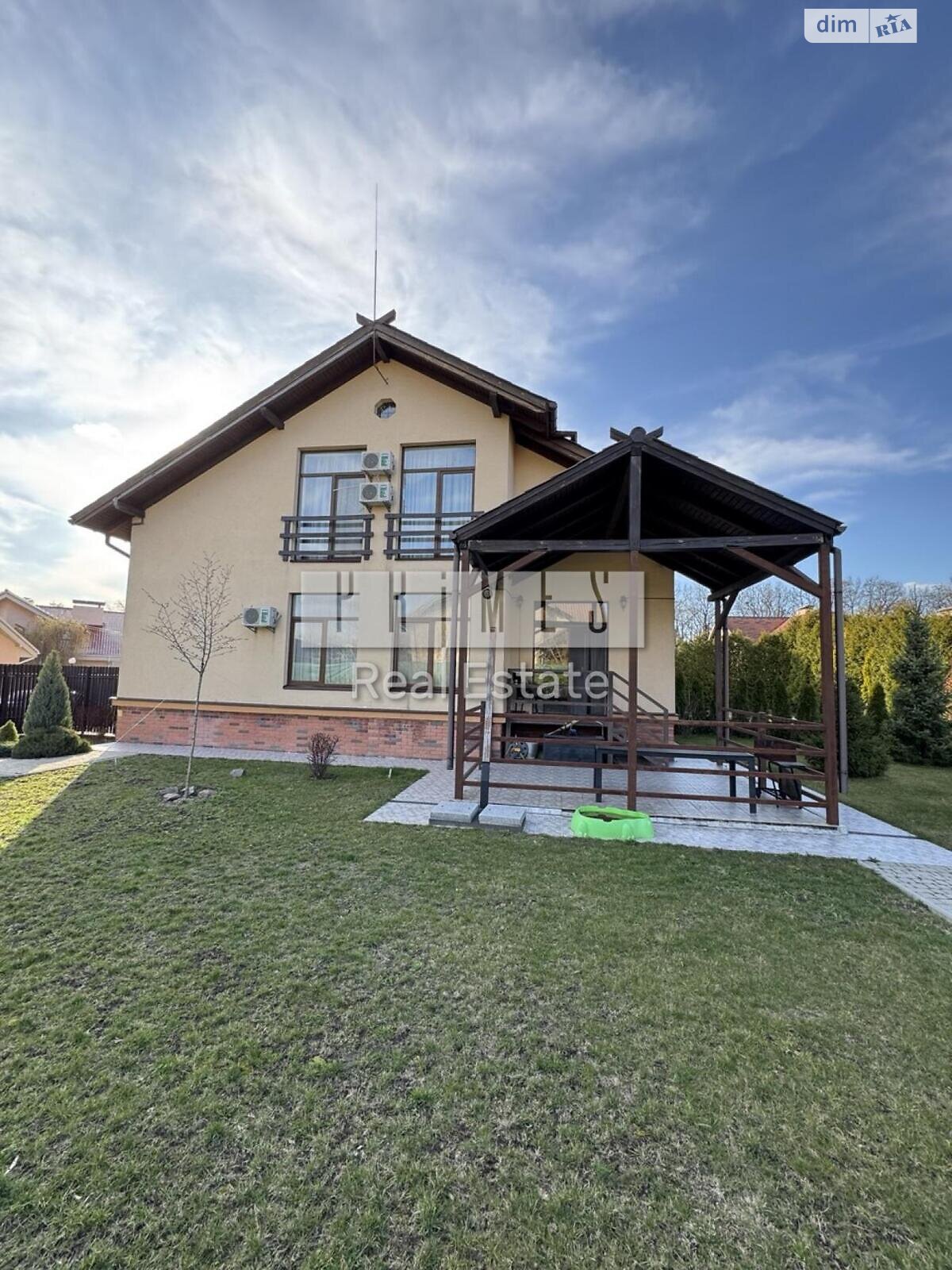 двоповерховий будинок з гаражем, 278 кв. м, цегла. Продаж у Крюківщині фото 1 двоповерховий будинок з гаражем, 278 кв. м, цегла. Продаж у Крюківщині фото 1