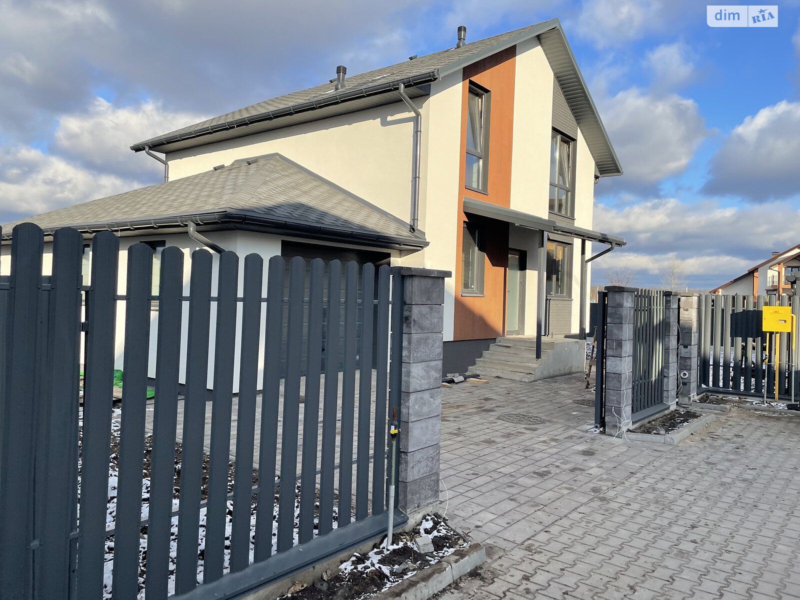 двоповерховий будинок, 180 кв. м, цегла. Продаж у Крюківщині фото 1 двоповерховий будинок, 180 кв. м, цегла. Продаж у Крюківщині фото 1