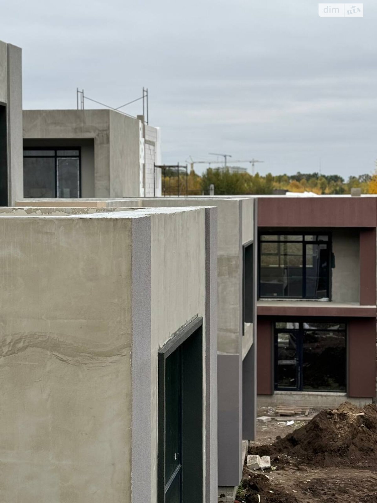 триповерховий будинок, 92 кв. м, газобетон. Продаж у Крюківщині фото 3 триповерховий будинок, 92 кв. м, газобетон. Продаж у Крюківщині фото 3