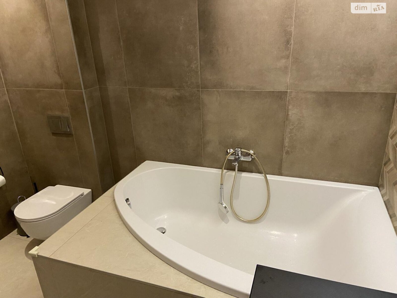 двоповерховий будинок з верандою, 124 кв. м, цегла. Продаж у Крюківщині фото 1 двоповерховий будинок з верандою, 124 кв. м, цегла. Продаж у Крюківщині фото 1