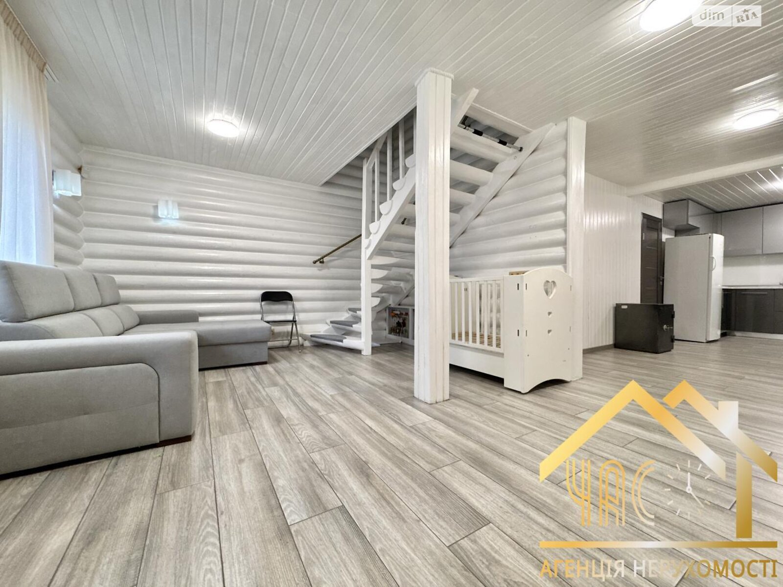 двоповерховий будинок з балконом, 143 кв. м, зруб. Продаж у Крюківщині фото 1 двоповерховий будинок з балконом, 143 кв. м, зруб. Продаж у Крюківщині фото 1