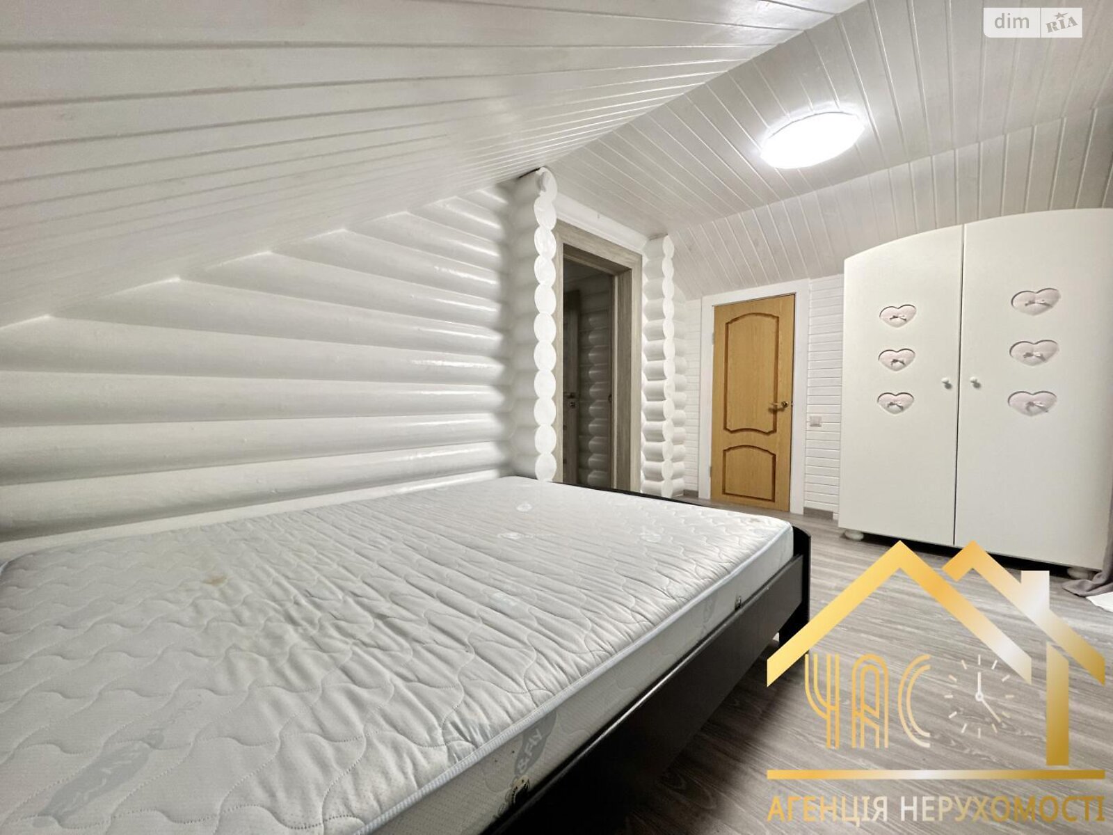 двоповерховий будинок з балконом, 143 кв. м, зруб. Продаж у Крюківщині фото 1 двоповерховий будинок з балконом, 143 кв. м, зруб. Продаж у Крюківщині фото 1