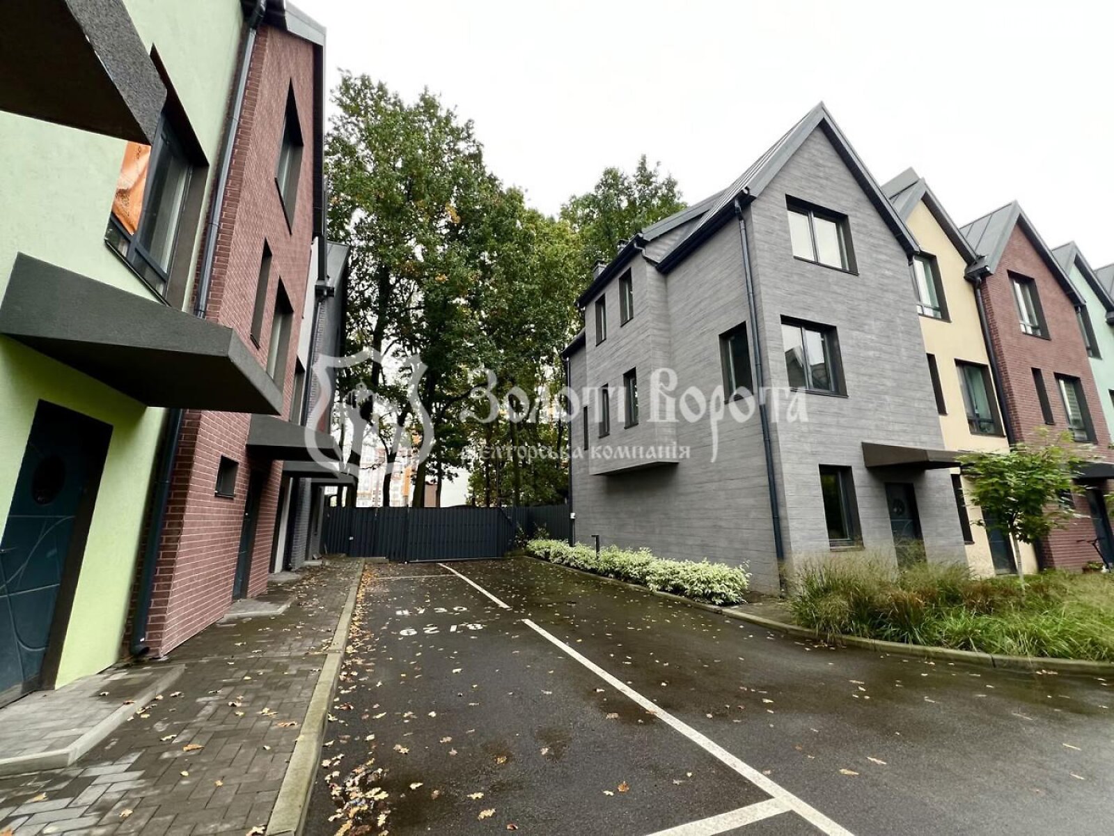 триповерховий будинок, 84.5 кв. м, кирпич. Продаж у Крюківщині фото 1