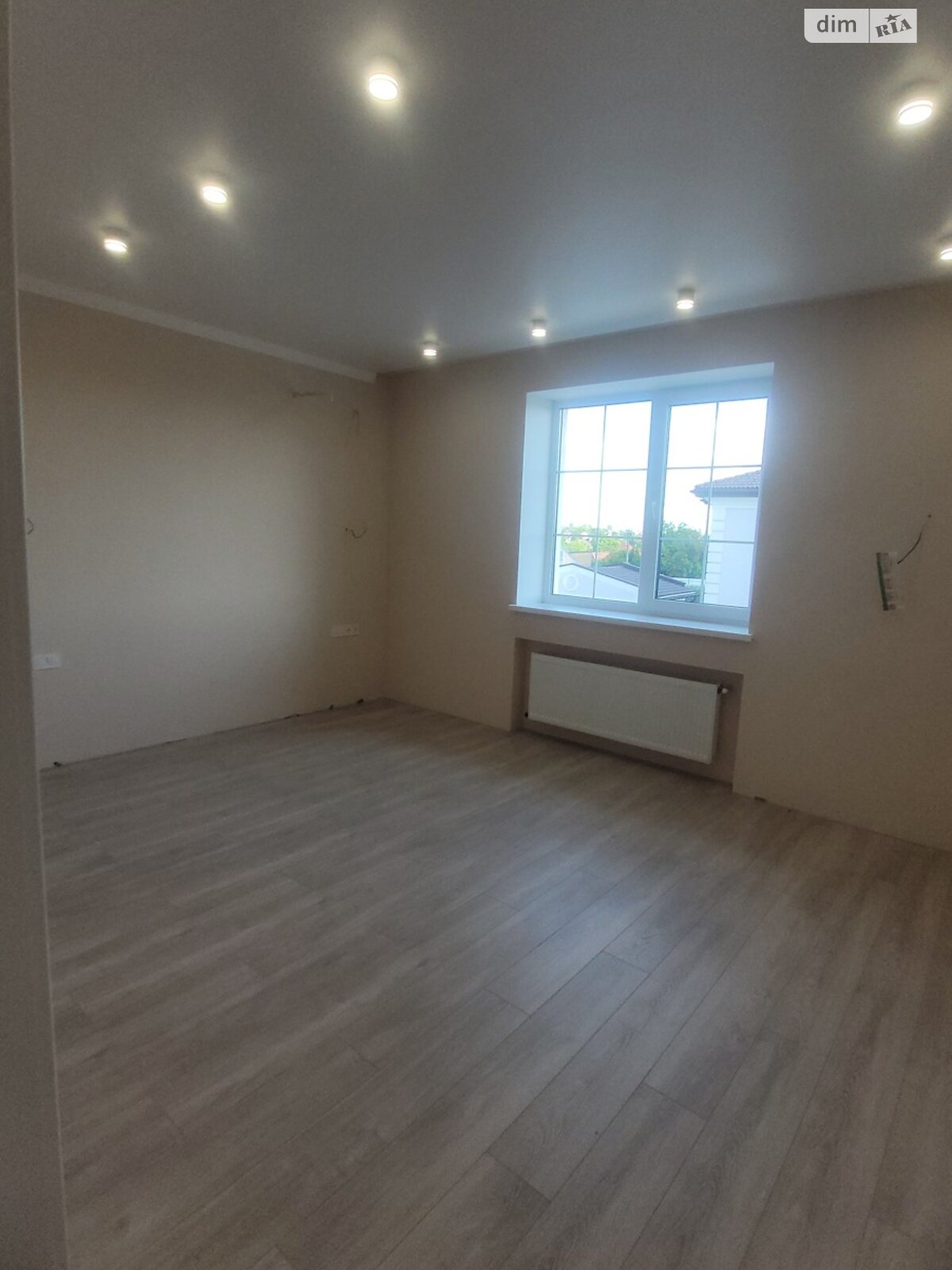 двоповерховий будинок з ремонтом, 216 кв. м, газобетон. Продаж у Крюківщині фото 1 двоповерховий будинок з ремонтом, 216 кв. м, газобетон. Продаж у Крюківщині фото 1