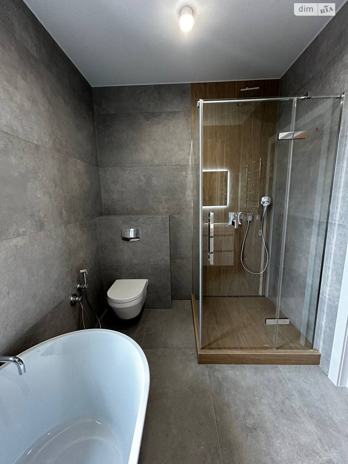 двухэтажный дом с ремонтом, 216 кв. м, газобетон. Продажа в Крюковщине фото 1 двухэтажный дом с ремонтом, 216 кв. м, газобетон. Продажа в Крюковщине фото 1