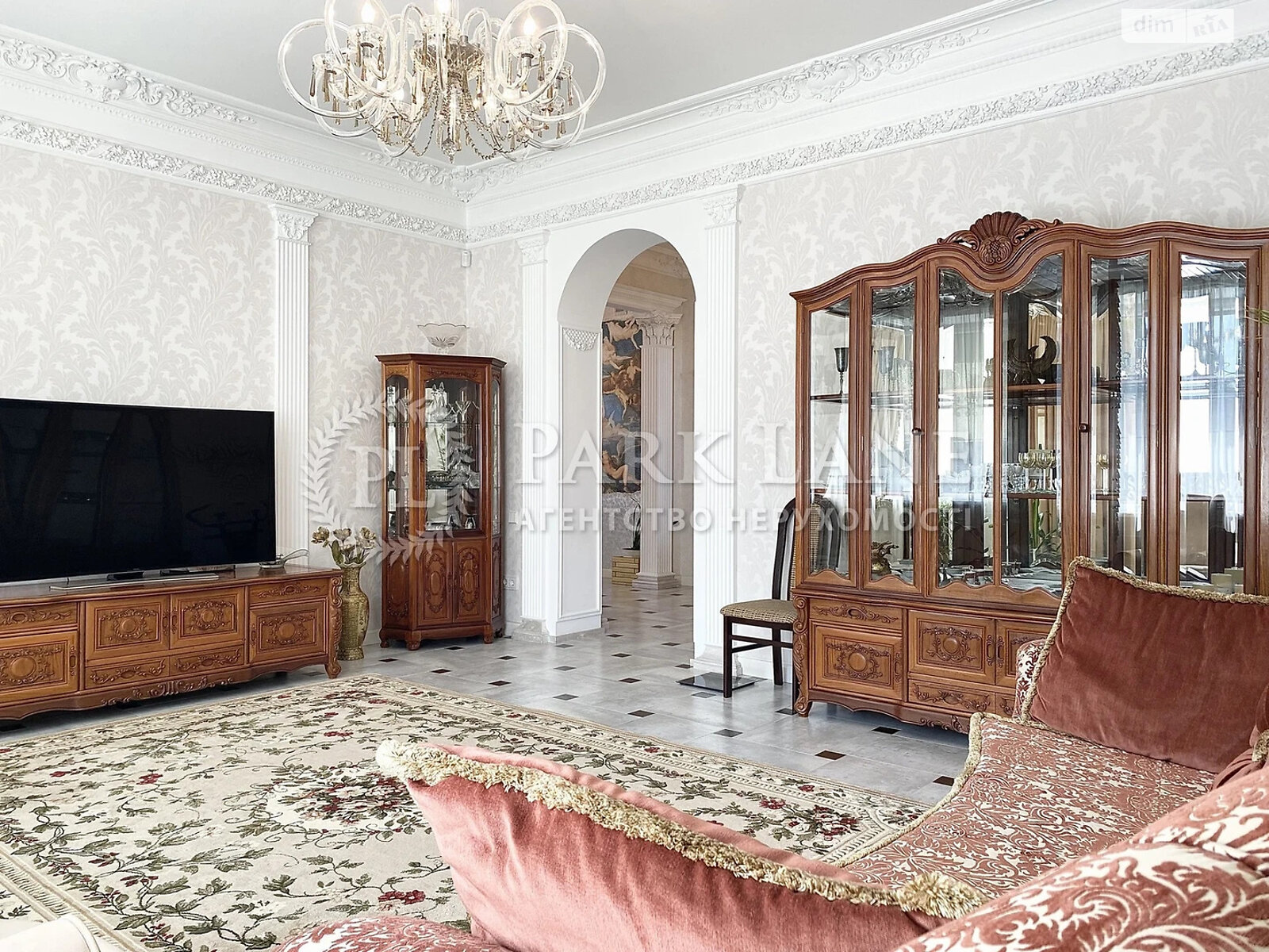 триповерховий будинок з верандою, 535 кв. м, цегла. Продаж у Крюківщині фото 1