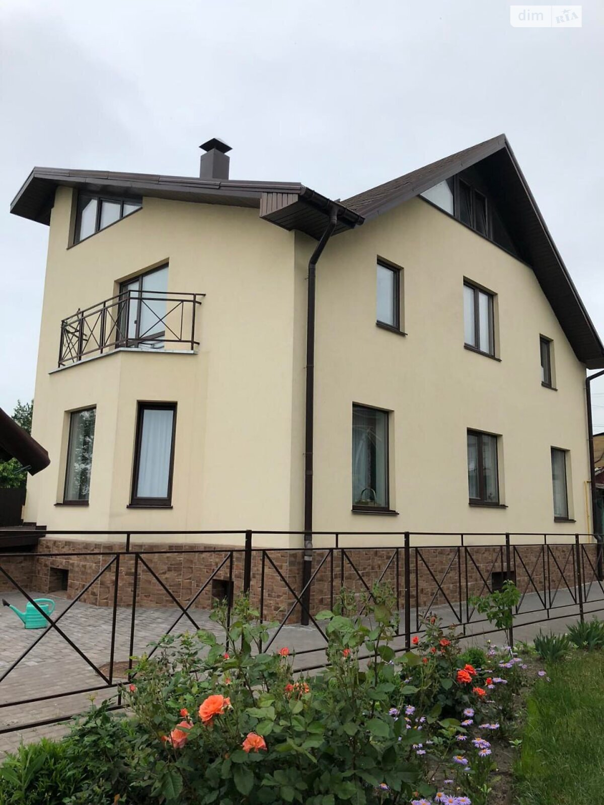 двоповерховий будинок з балконом, 219.4 кв. м, цегла. Продаж у Крюківщині фото 1 двоповерховий будинок з балконом, 219.4 кв. м, цегла. Продаж у Крюківщині фото 1