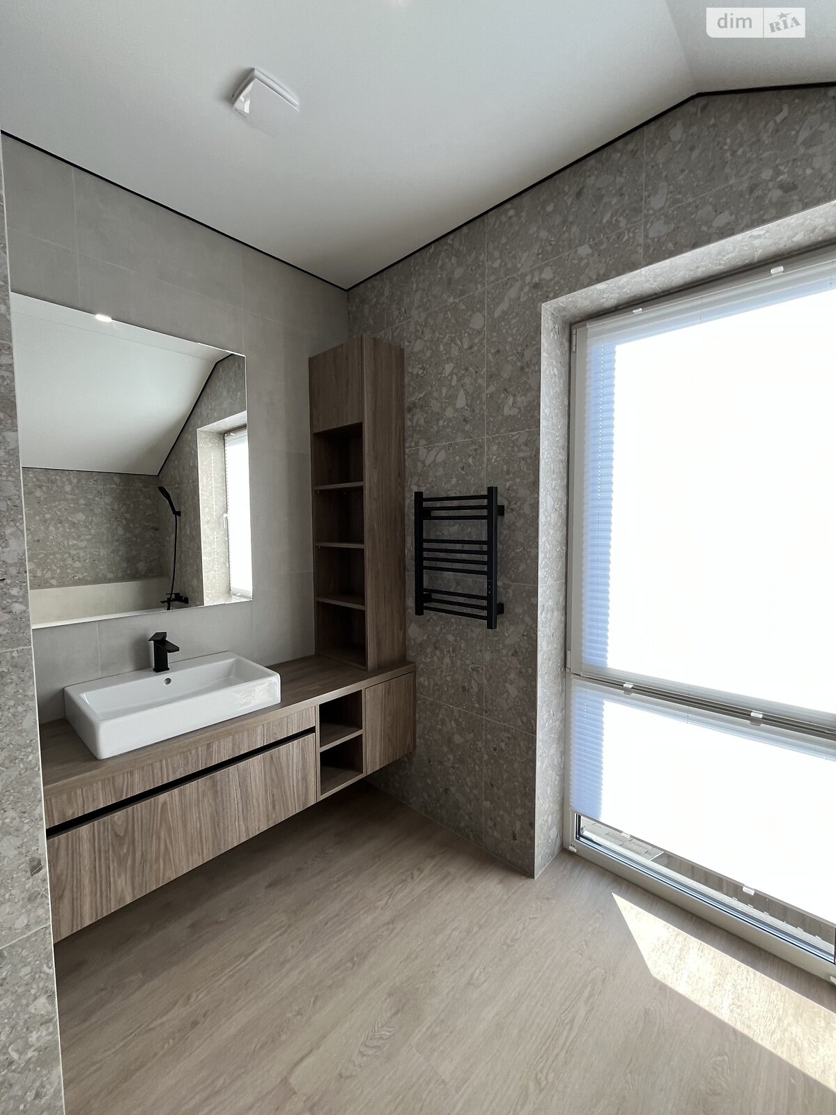 двоповерховий будинок з ремонтом, 138 кв. м, кирпич. Продаж у Крюківщині фото 1 двоповерховий будинок з ремонтом, 138 кв. м, кирпич. Продаж у Крюківщині фото 1