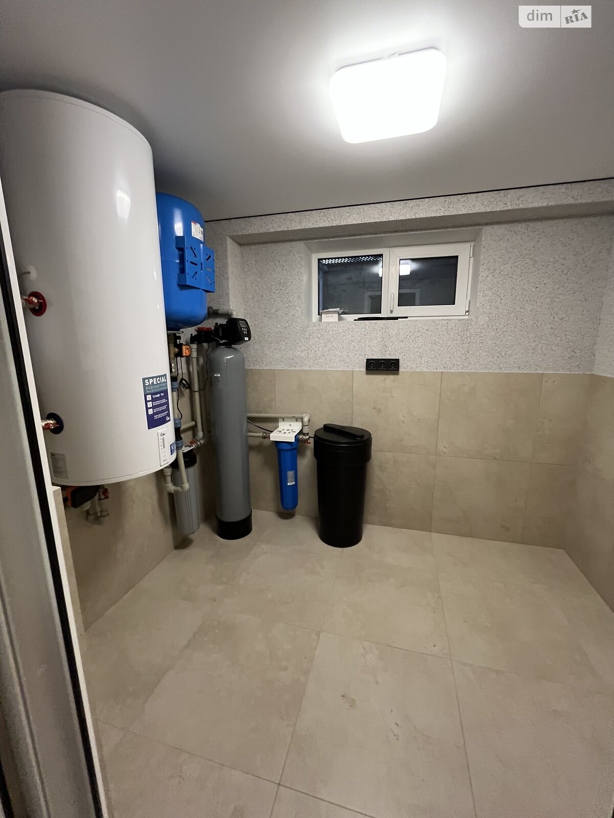двоповерховий будинок з ремонтом, 138 кв. м, кирпич. Продаж у Крюківщині фото 1 двоповерховий будинок з ремонтом, 138 кв. м, кирпич. Продаж у Крюківщині фото 1