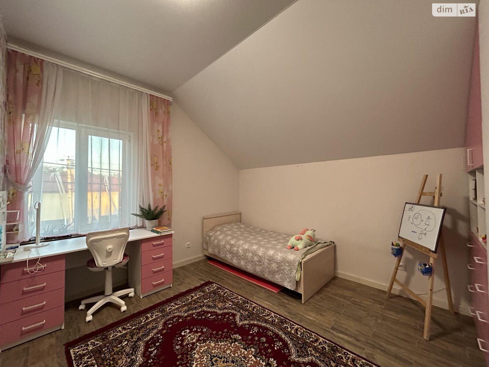 двоповерховий будинок з балконом, 130 кв. м, цегла. Продаж у Крюківщині фото 1 двоповерховий будинок з балконом, 130 кв. м, цегла. Продаж у Крюківщині фото 1