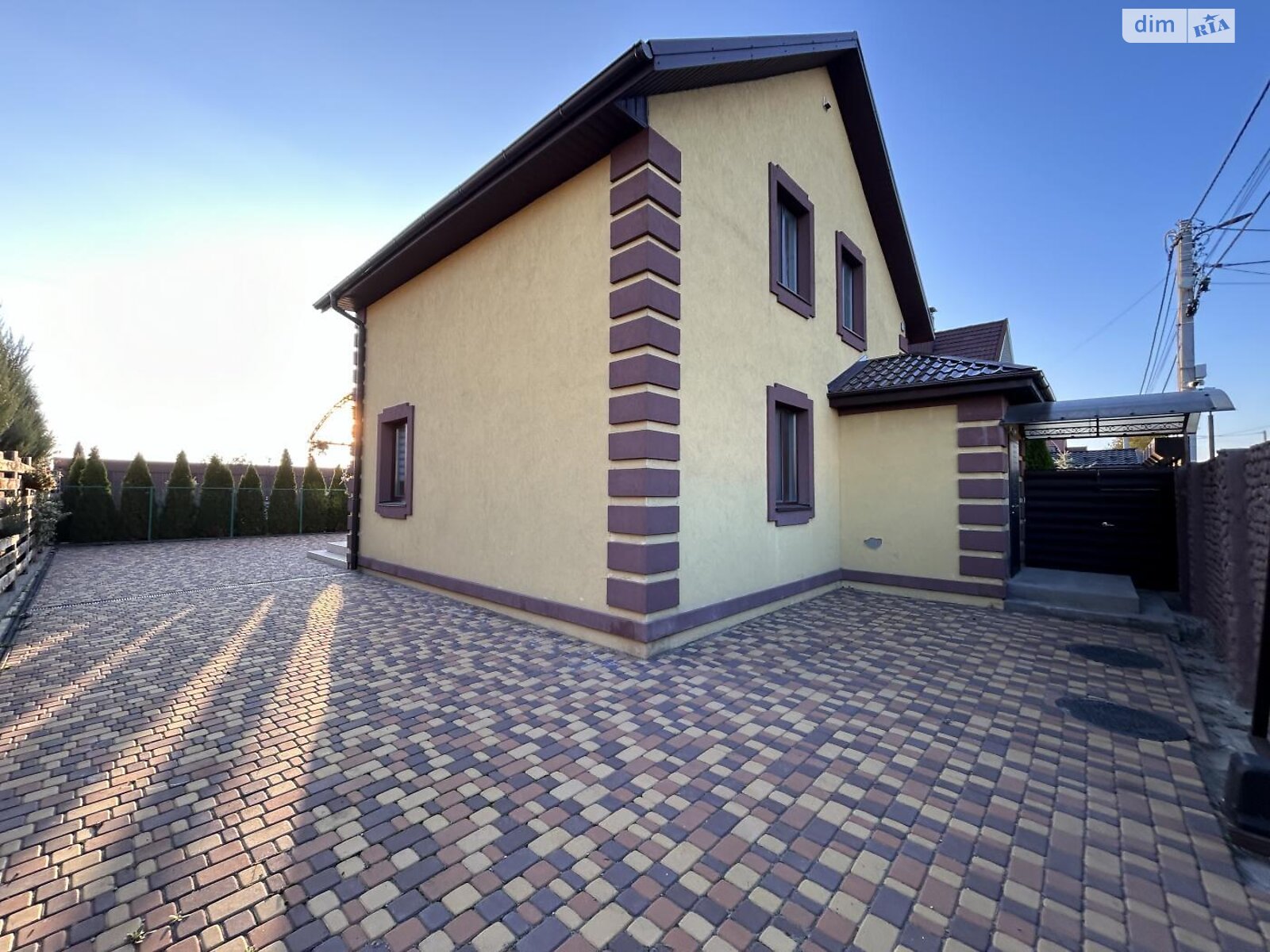 двоповерховий будинок з балконом, 130 кв. м, цегла. Продаж у Крюківщині фото 1 двоповерховий будинок з балконом, 130 кв. м, цегла. Продаж у Крюківщині фото 1