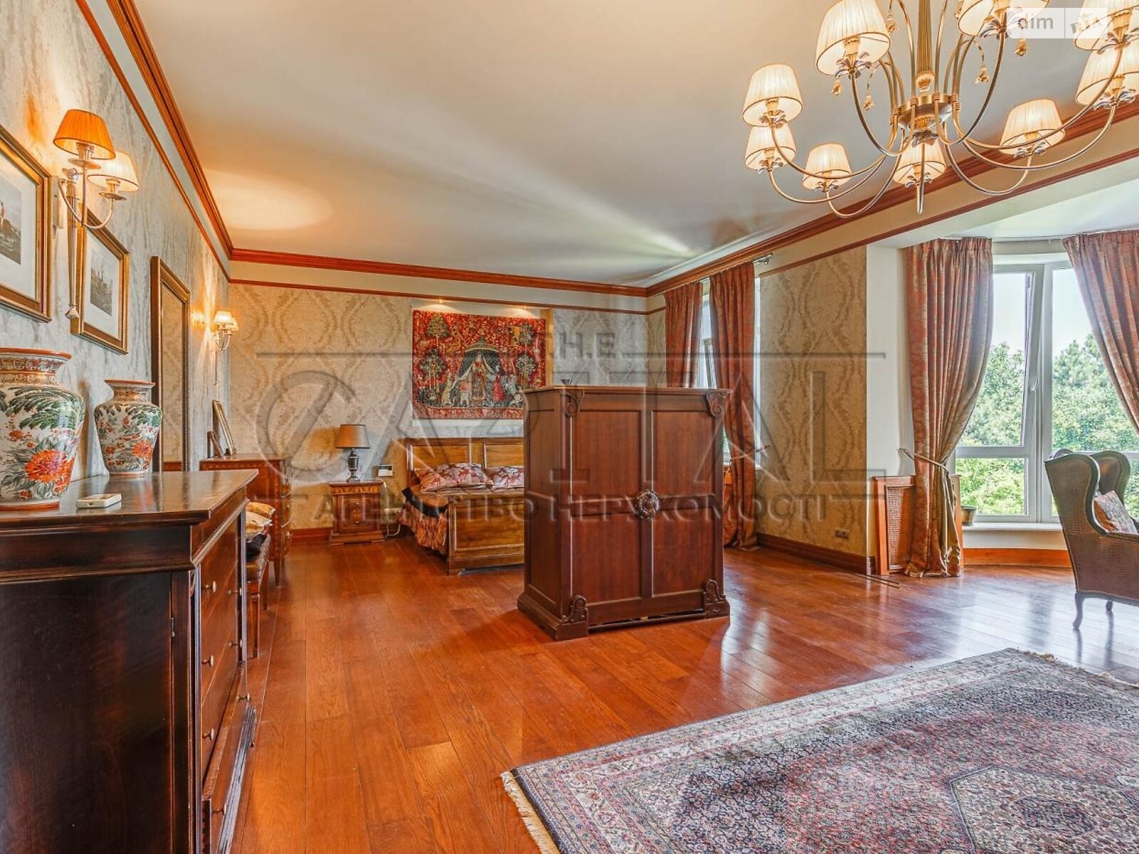 триповерховий будинок з мансардою, 800 кв. м, цегла. Продаж у Крюківщині фото 1 триповерховий будинок з мансардою, 800 кв. м, цегла. Продаж у Крюківщині фото 1