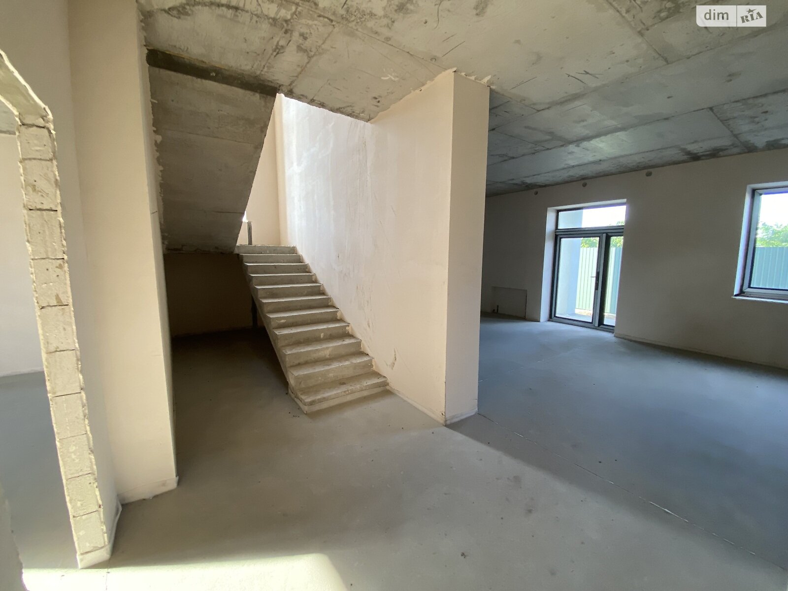 двухэтажный дом с отоплением, 216 кв. м, кирпич. Продажа в Крюковщине фото 1 двухэтажный дом с отоплением, 216 кв. м, кирпич. Продажа в Крюковщине фото 1