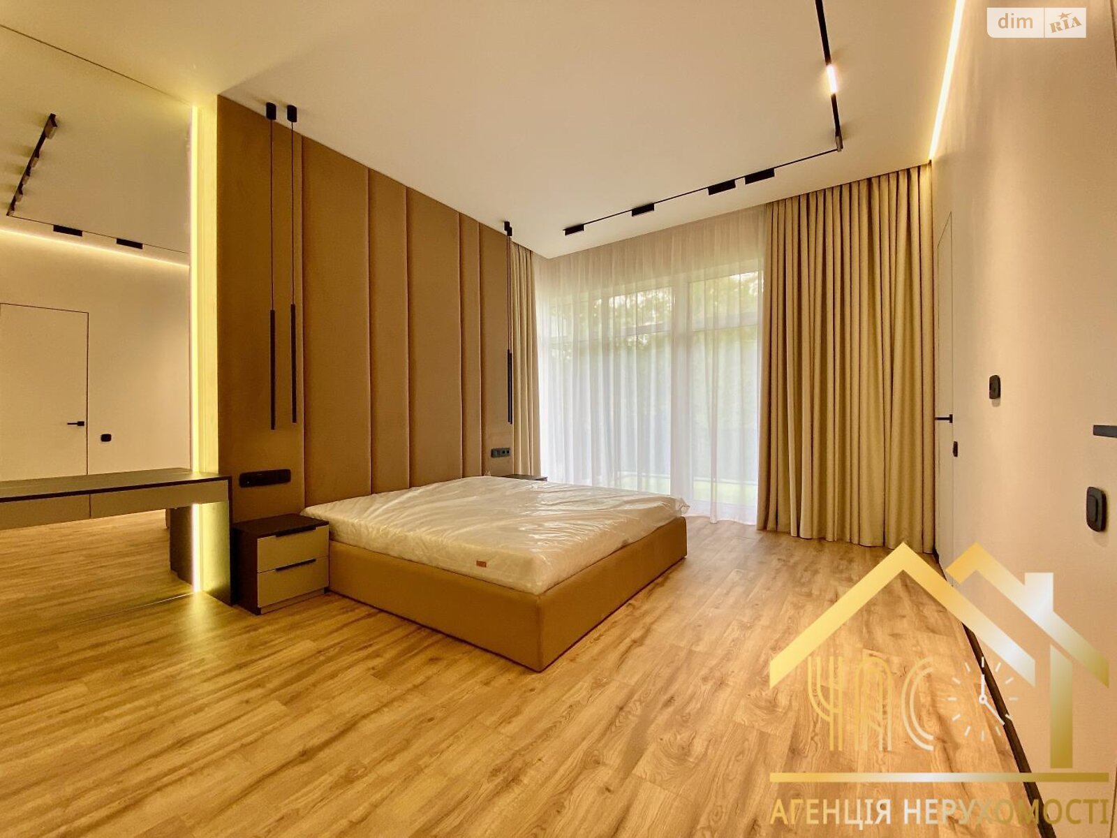 двухэтажный дом, 205 кв. м, кирпич. Продажа в Крюковщине фото 1 двухэтажный дом, 205 кв. м, кирпич. Продажа в Крюковщине фото 1