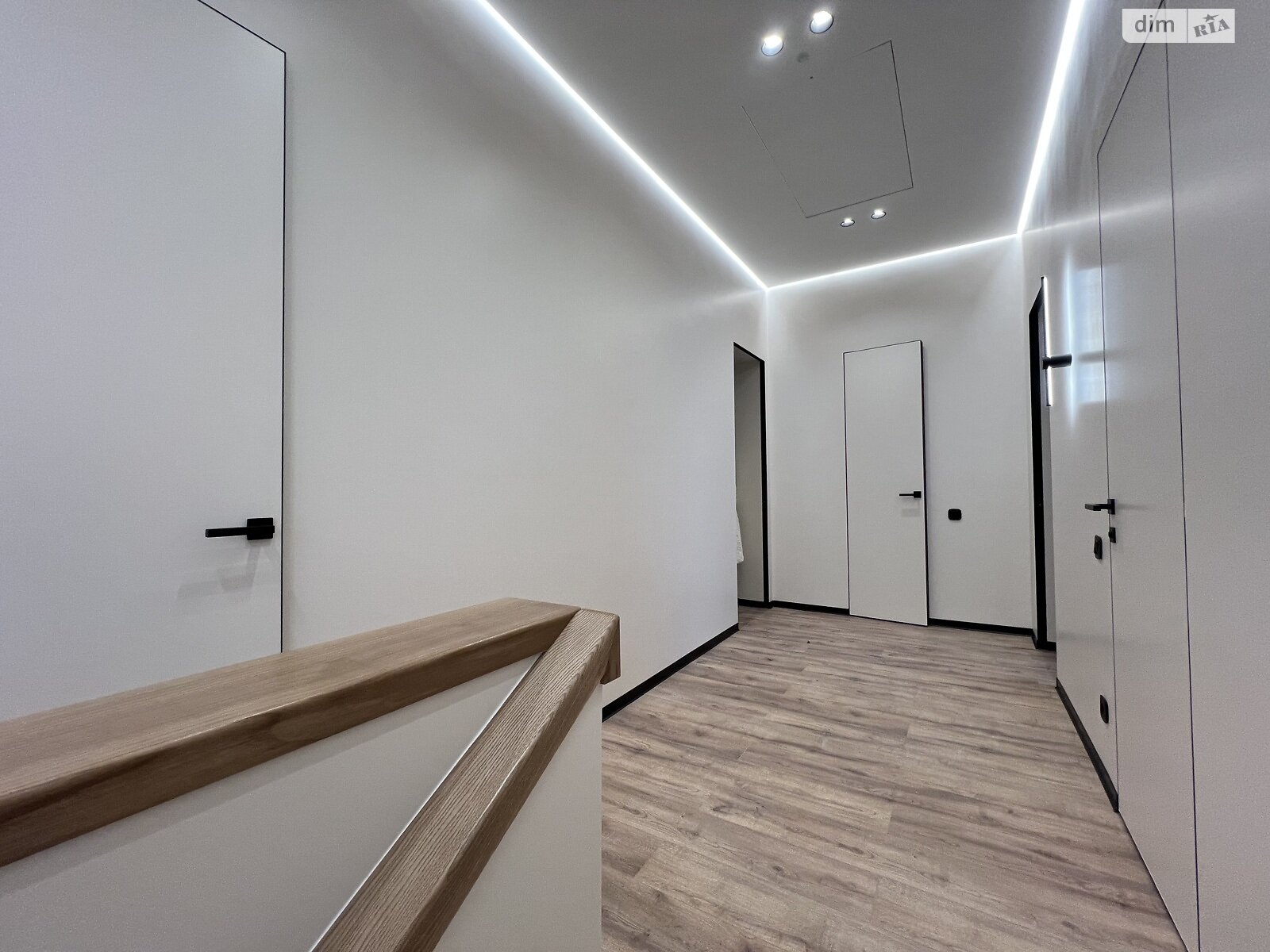двоповерховий будинок, 180 кв. м, цегла. Продаж у Крюківщині фото 1 двоповерховий будинок, 180 кв. м, цегла. Продаж у Крюківщині фото 1