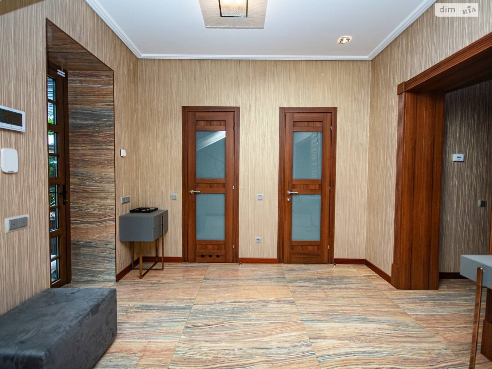 двоповерховий будинок бесідка, 257 кв. м, цегла. Продаж у Крюківщині фото 1