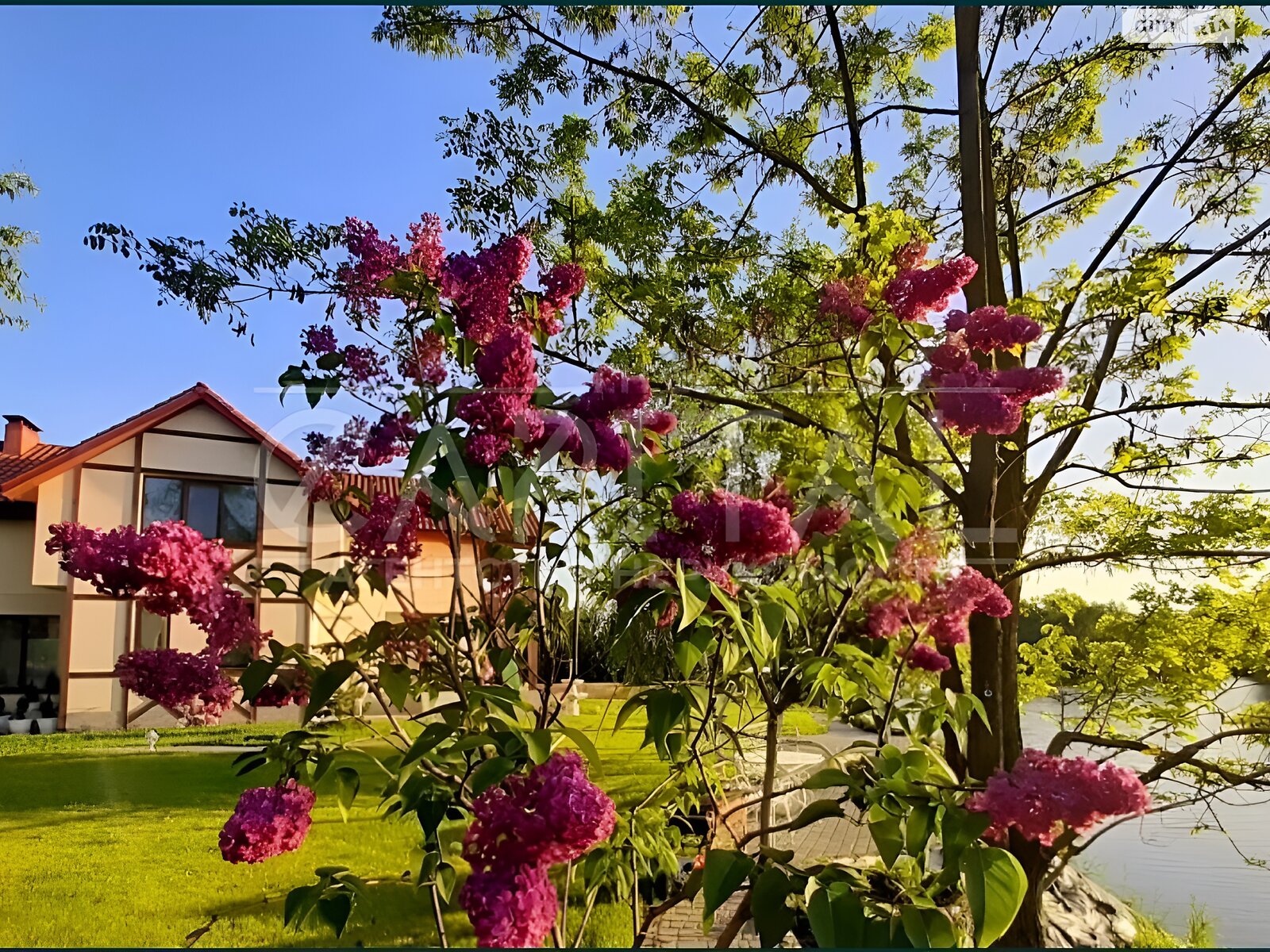 двухэтажный дом с верандой, 207 кв. м, кирпич. Продажа в Крюковщине фото 1 двухэтажный дом с верандой, 207 кв. м, кирпич. Продажа в Крюковщине фото 1