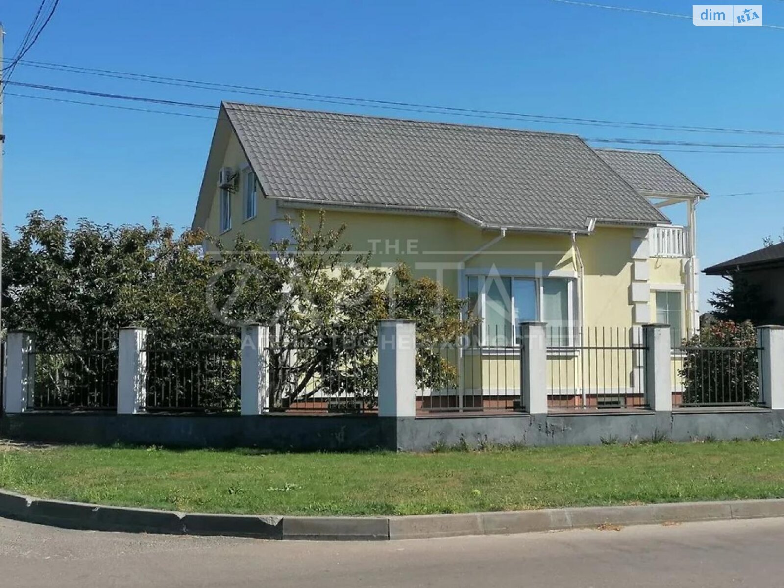 триповерховий будинок з верандою, 280 кв. м, цегла. Продаж у Крюківщині фото 1