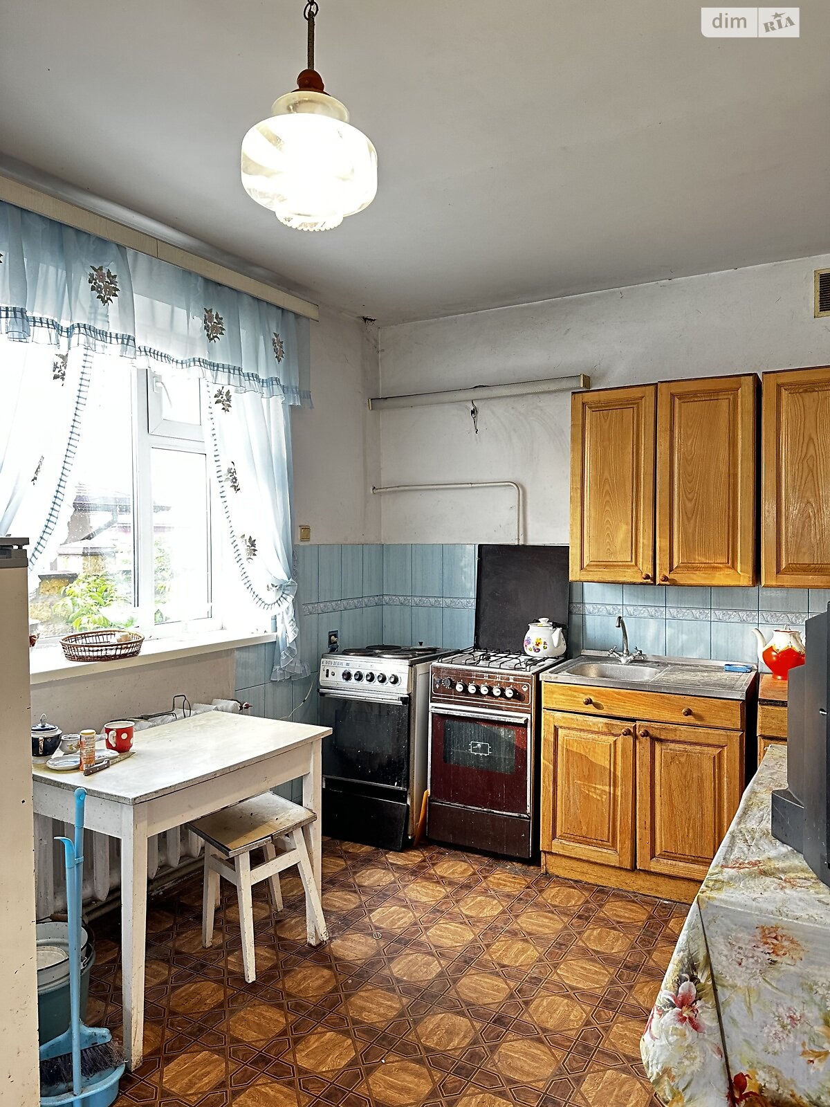 трехэтажный дом, 240 кв. м, кирпич. Продажа в Ксаверовке фото 1 трехэтажный дом, 240 кв. м, кирпич. Продажа в Ксаверовке фото 1
